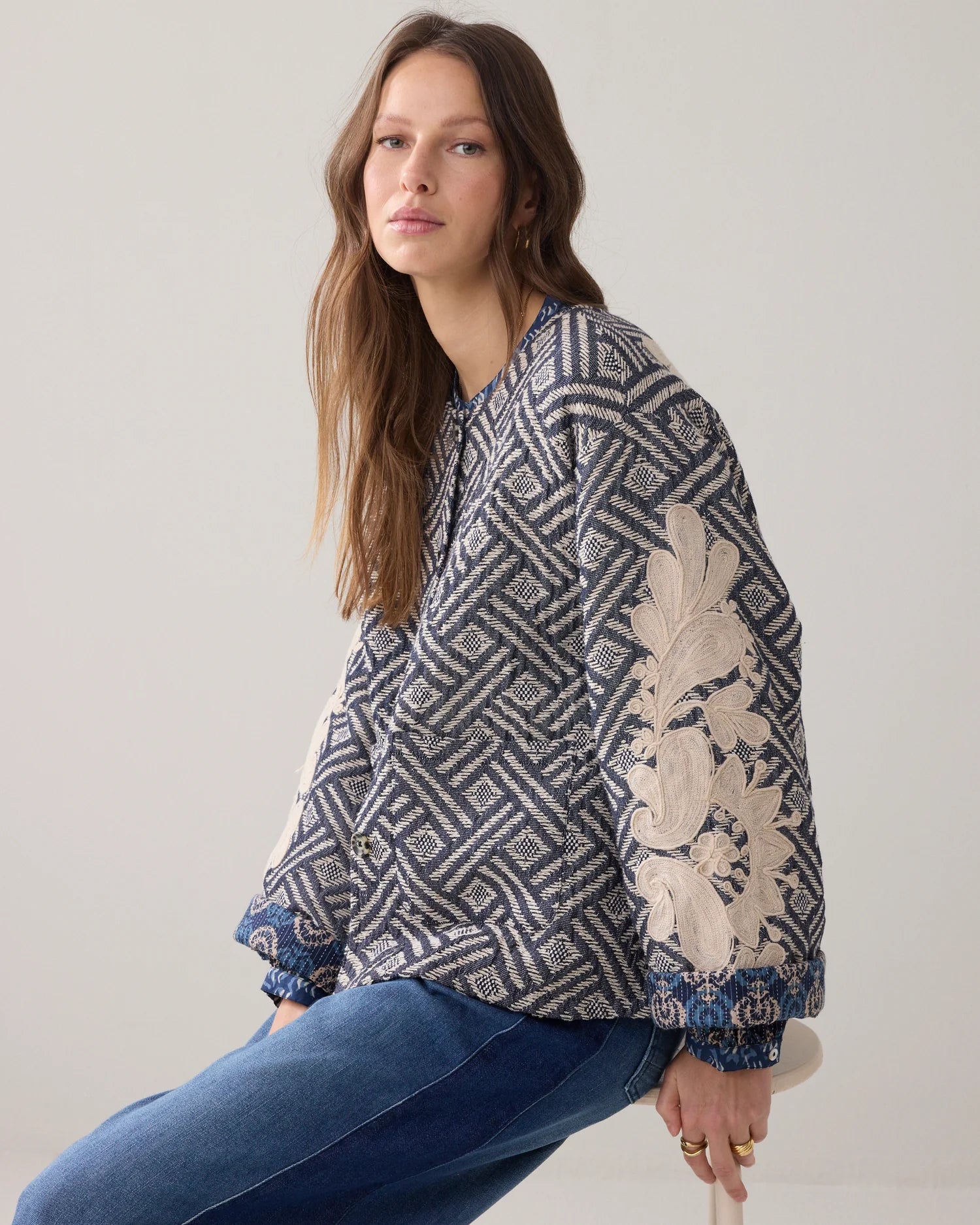 Summum Reversible jacket with embroidery
