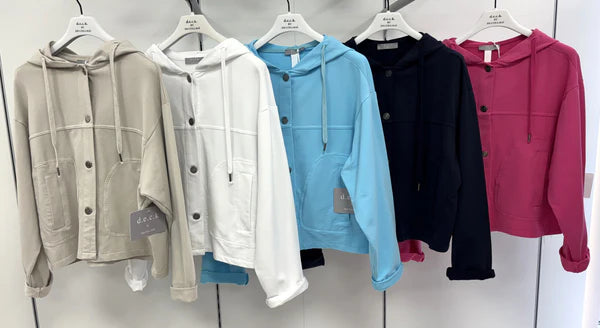DECK Short Jacket With Hood