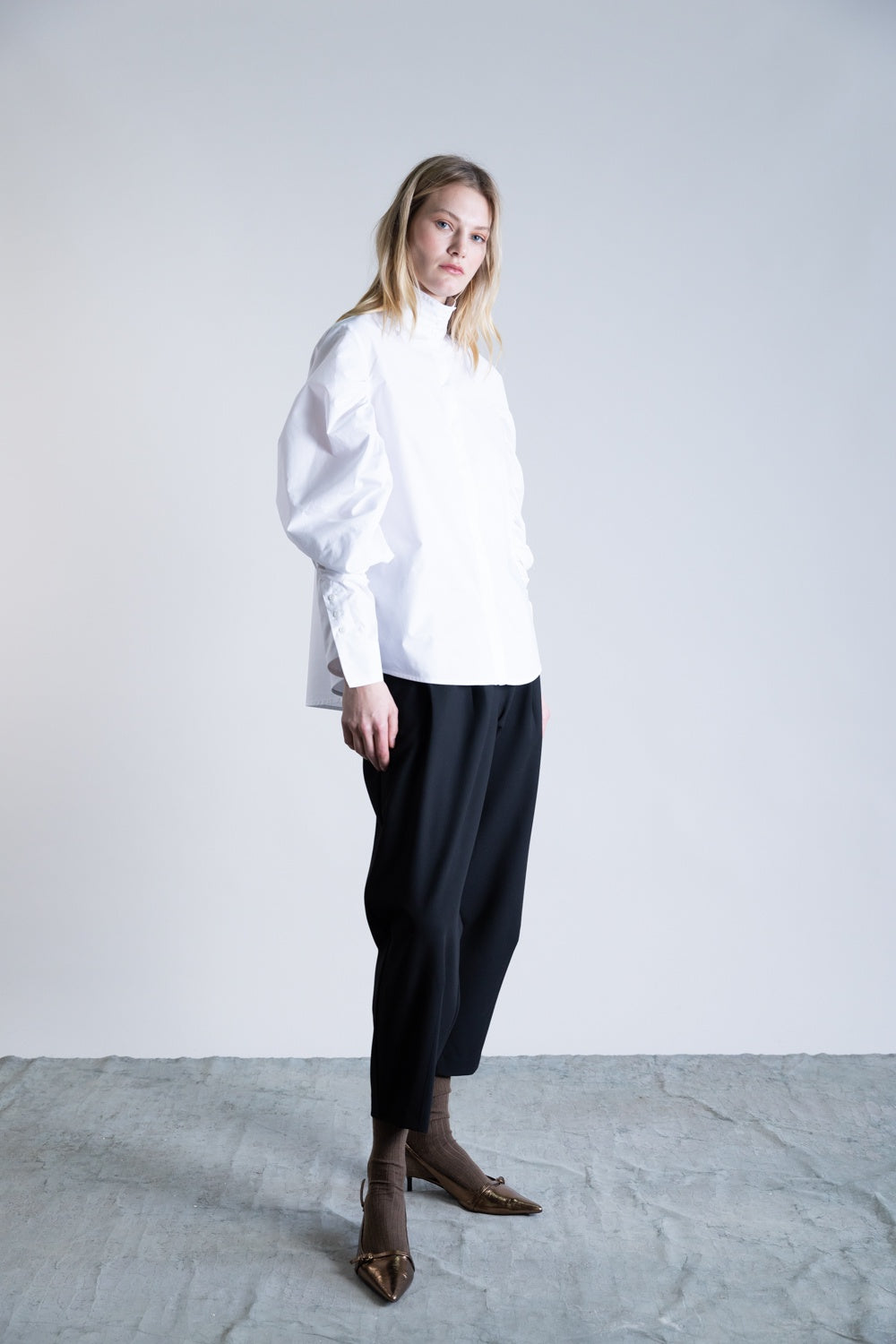 Psophia White Puff Sleeve Shirt 2524