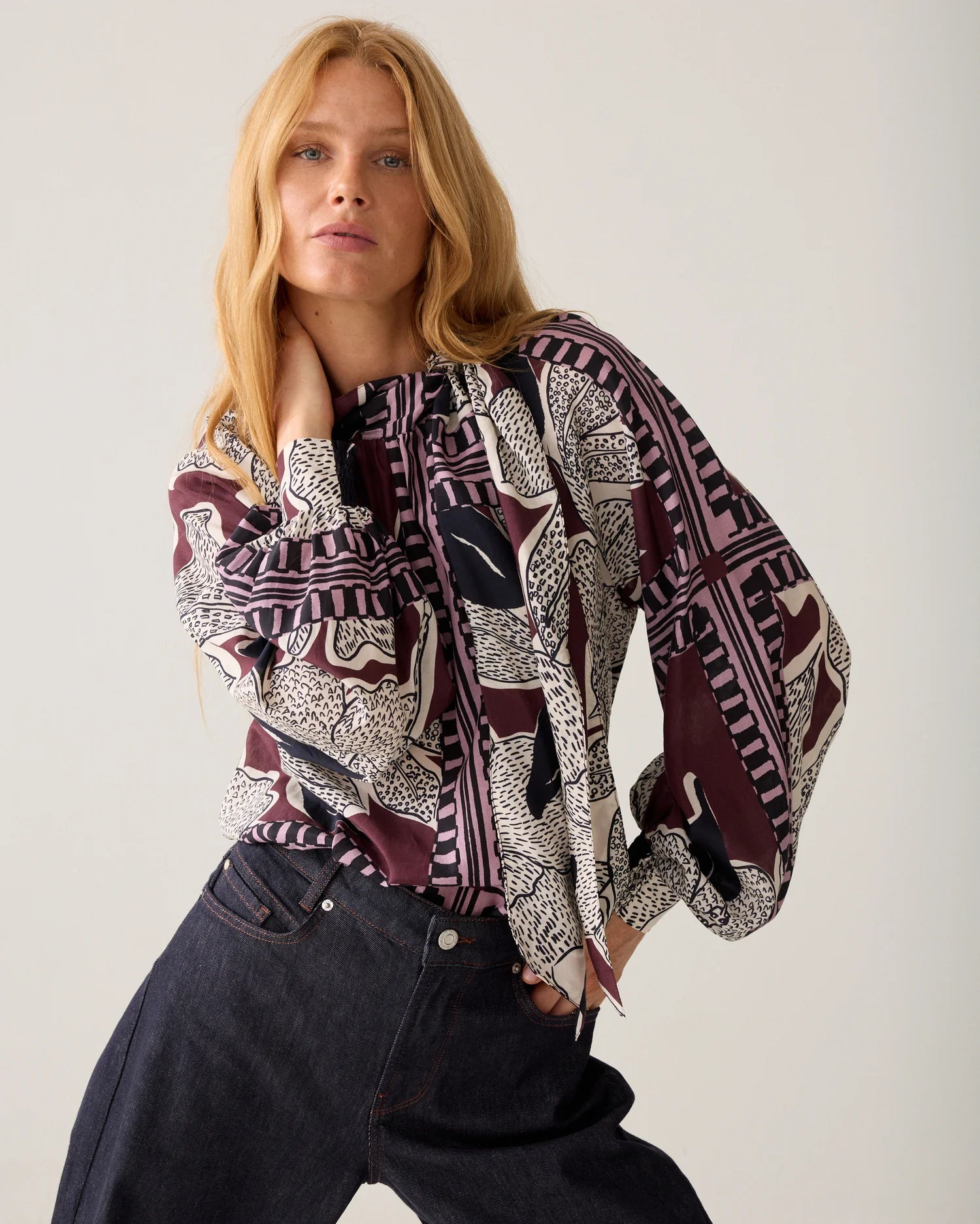 Summum Bow-tie top with scarf print