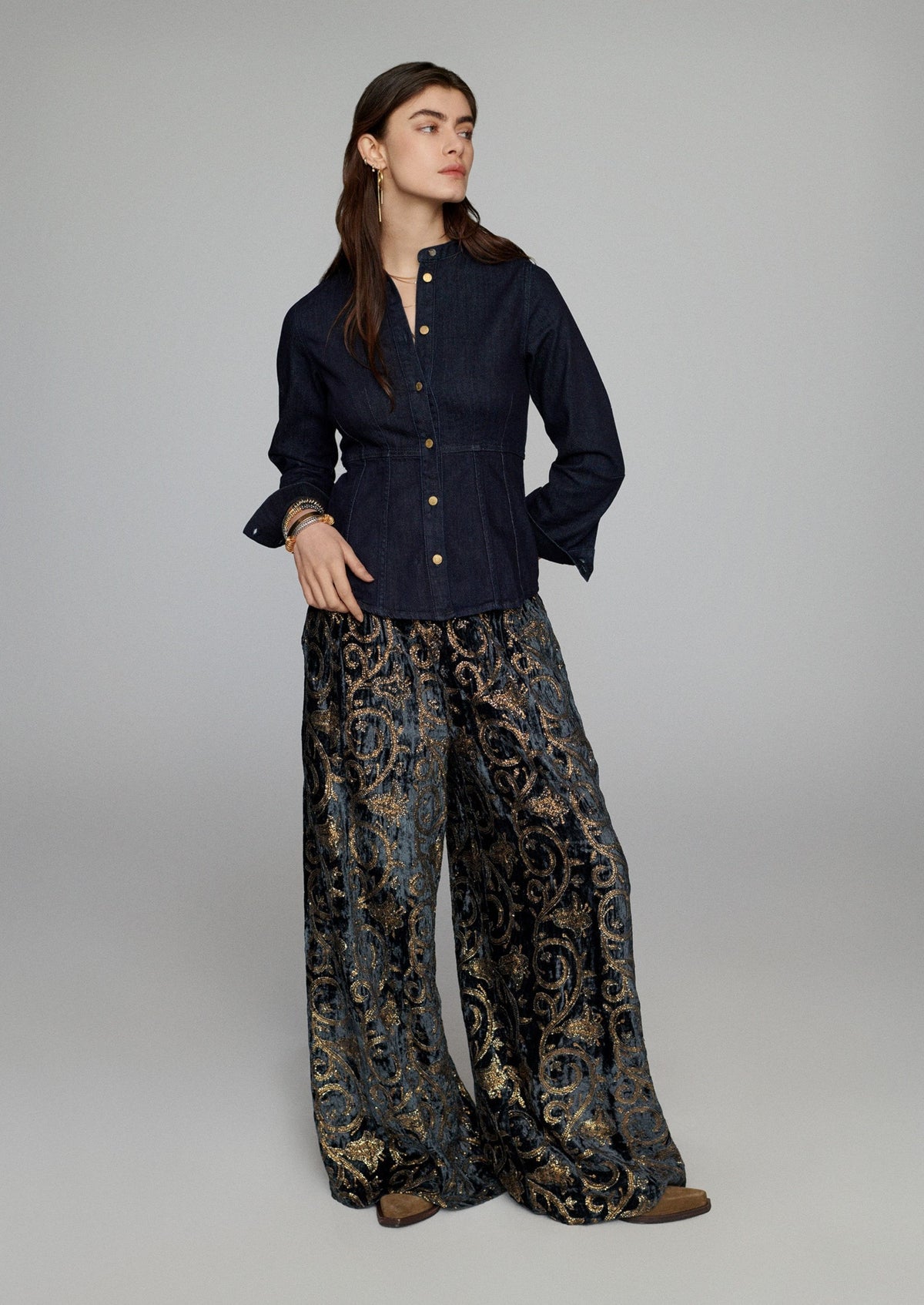 Summum Fitted blouse with a bow