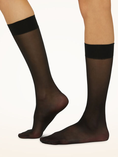 WOLFORD Satin Touch 20 Knee Highs
