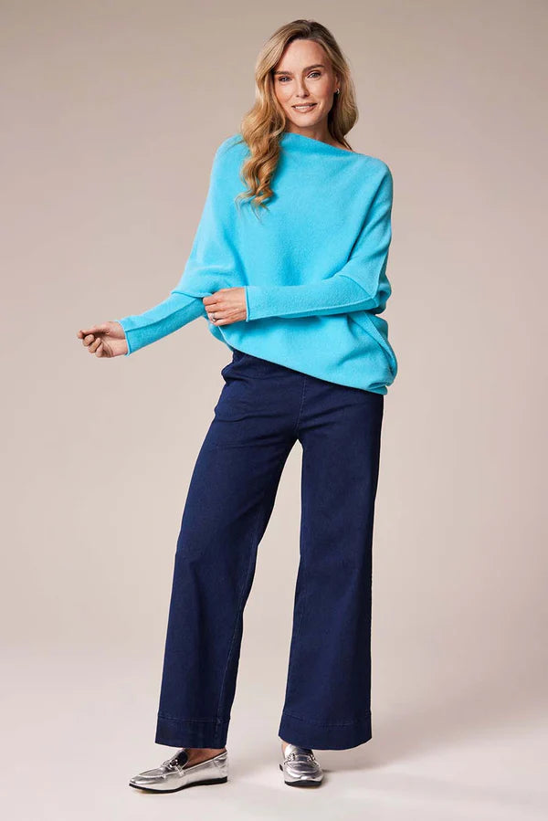 DECK Asymmetric Knit