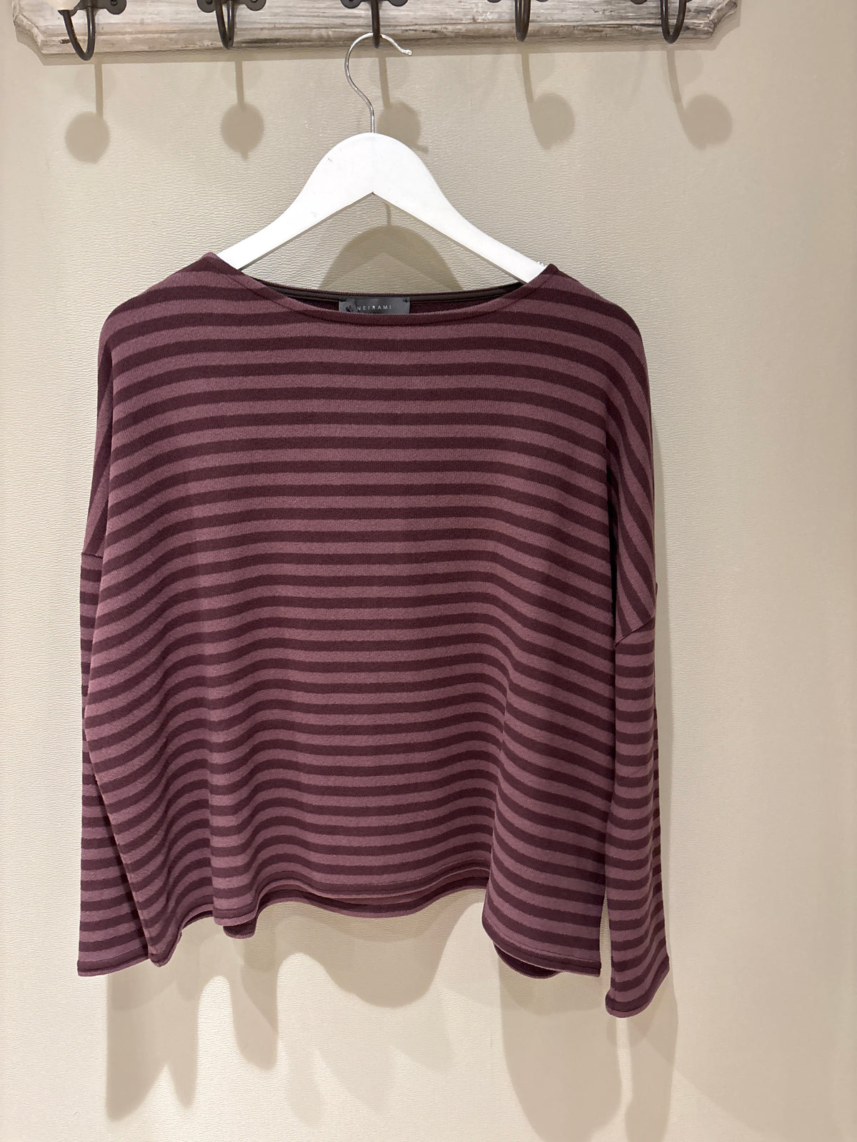 NEIRAMI Boatneck Sweater Fig