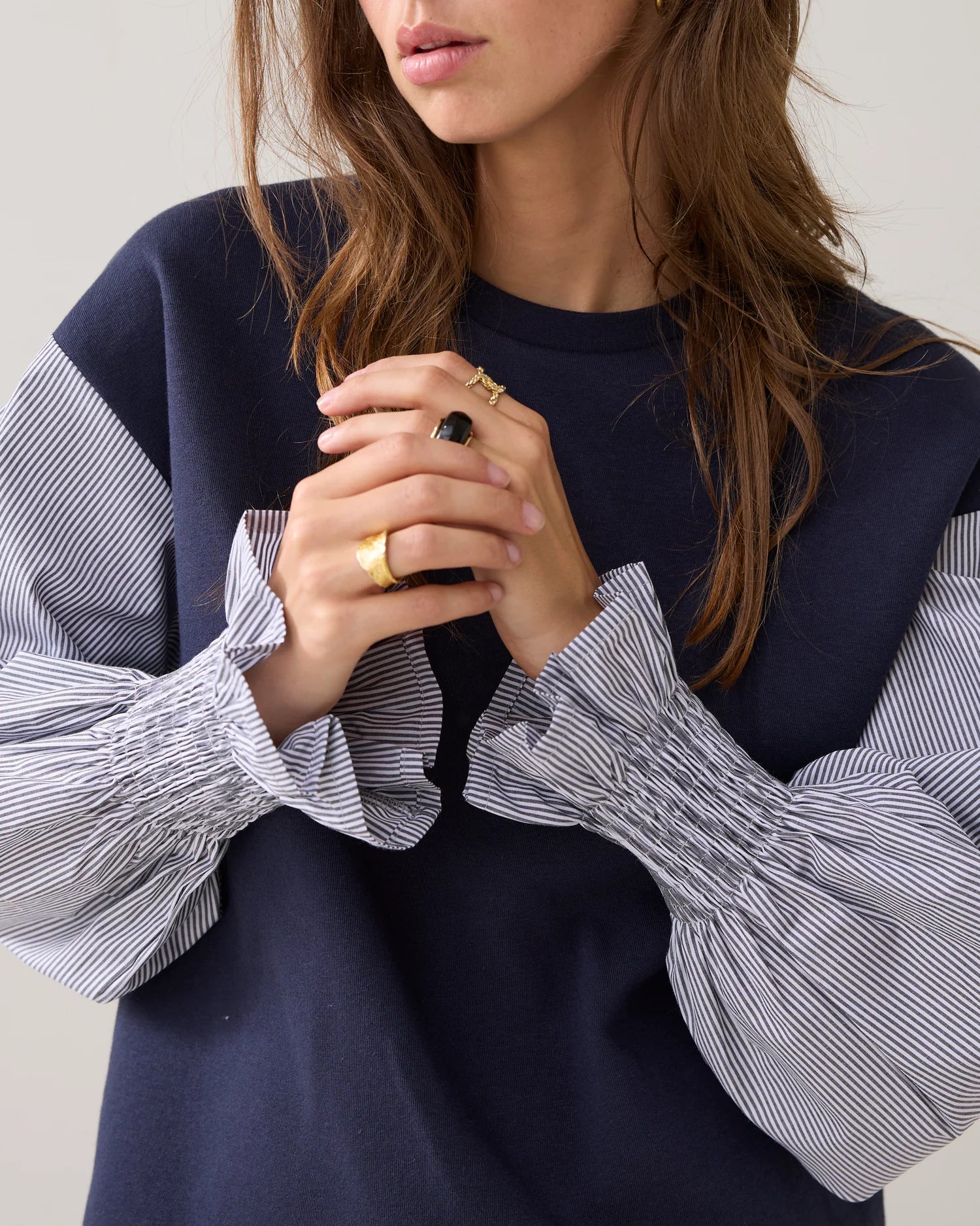 Summum Sweatshirt with striped sleeves