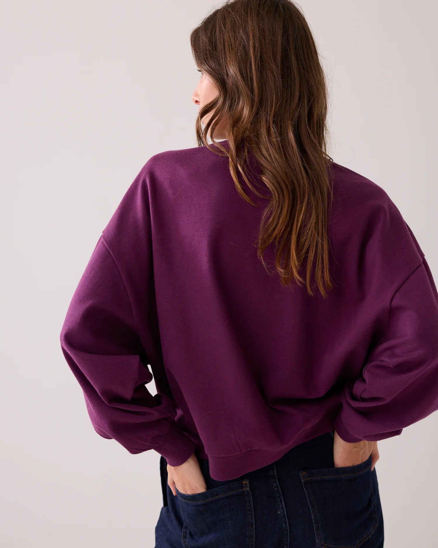 Summum Oversized hand-embroidered jumper