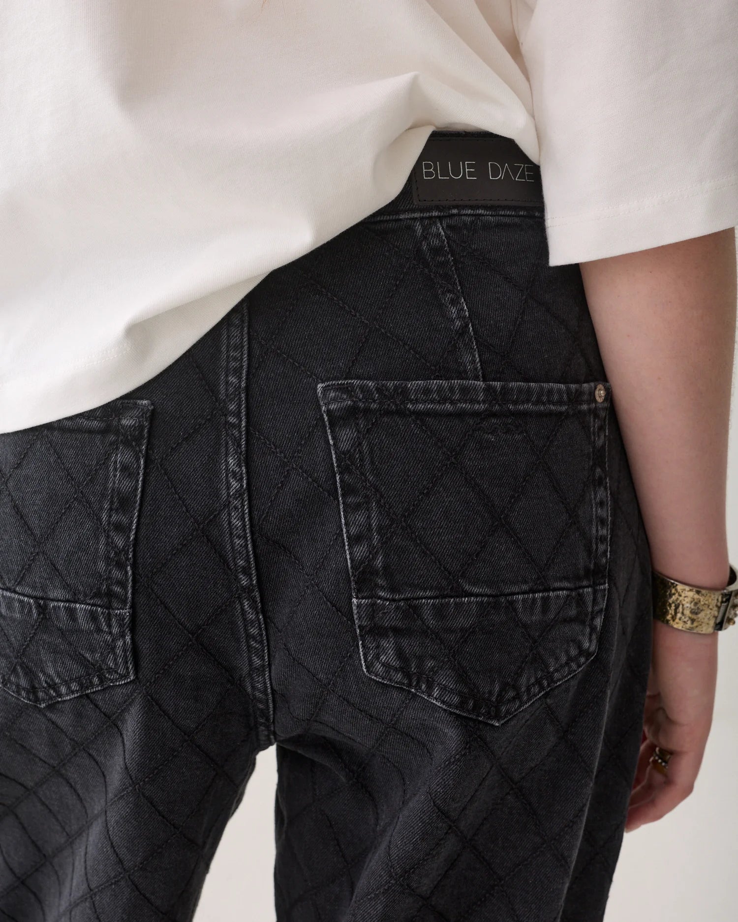 Summum Tapered jeans with plaid stitch