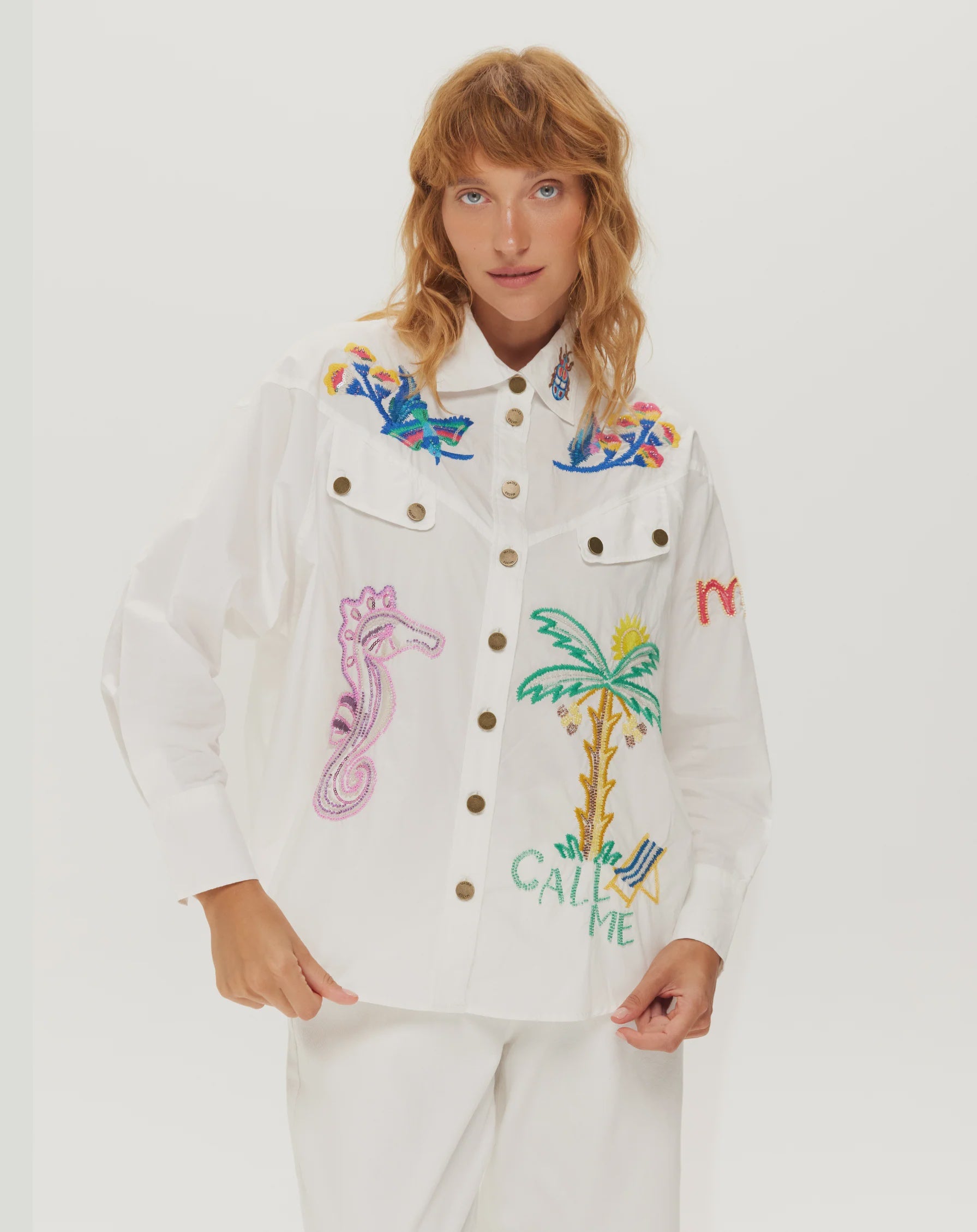 ME369 Adelyn White Oversized Shirt