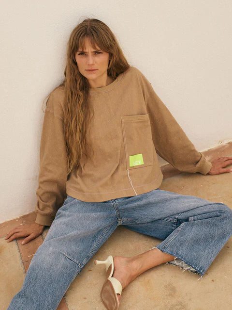 HEYANNO Artist Lounge T-shirt