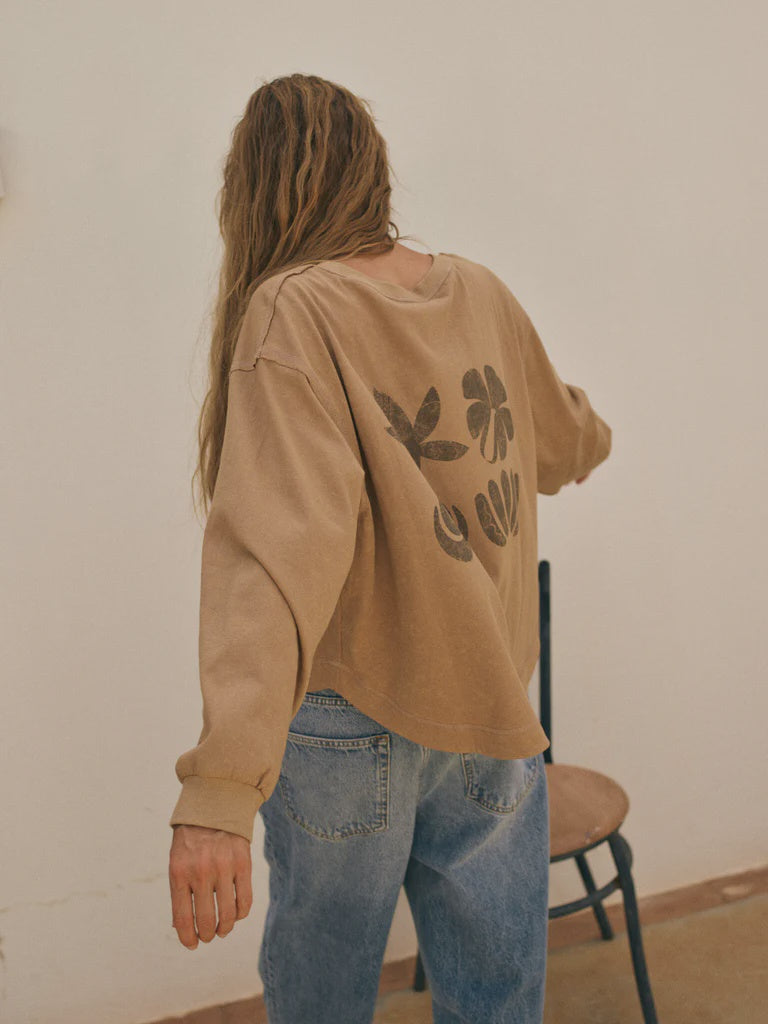 HEYANNO Artist Lounge T-shirt