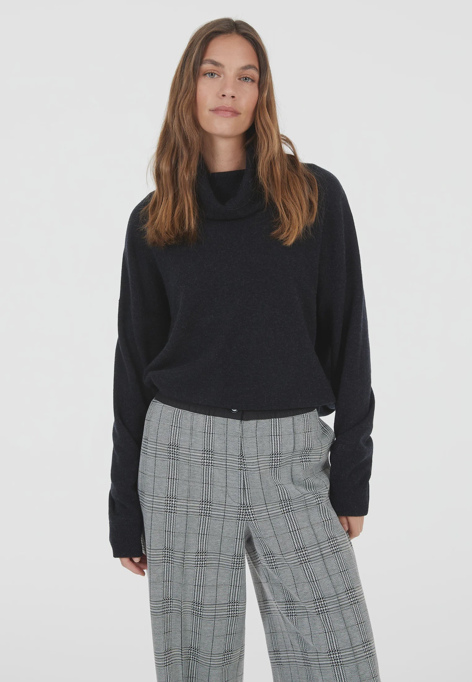 Marc Aurel Cashmere turtleneck sweater