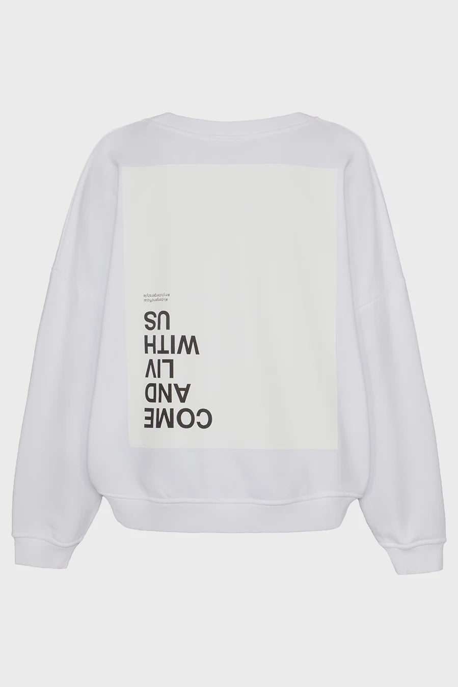 liv bergen Sweater come in optic white