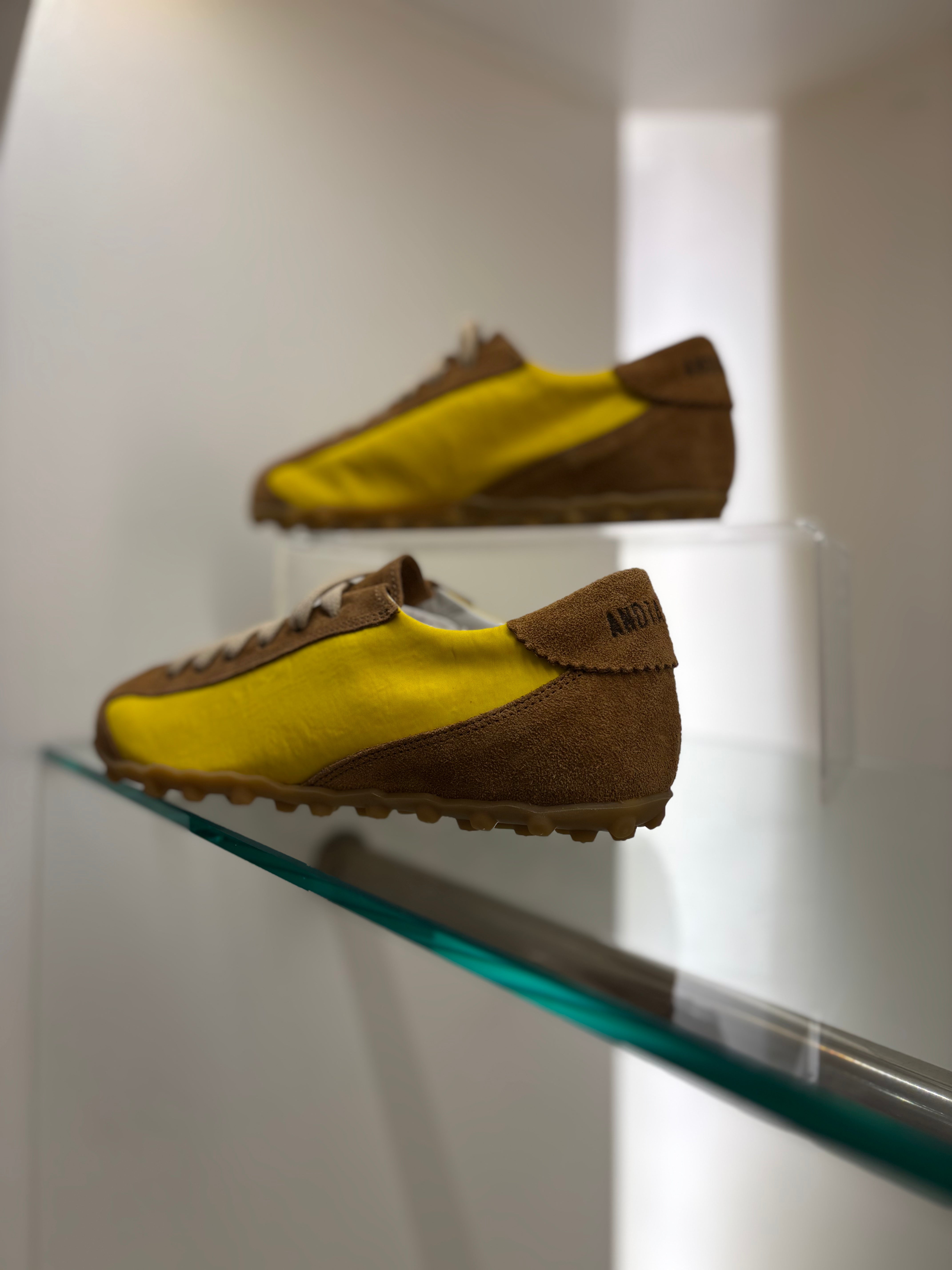 Andia Fora Play Suede Cognac