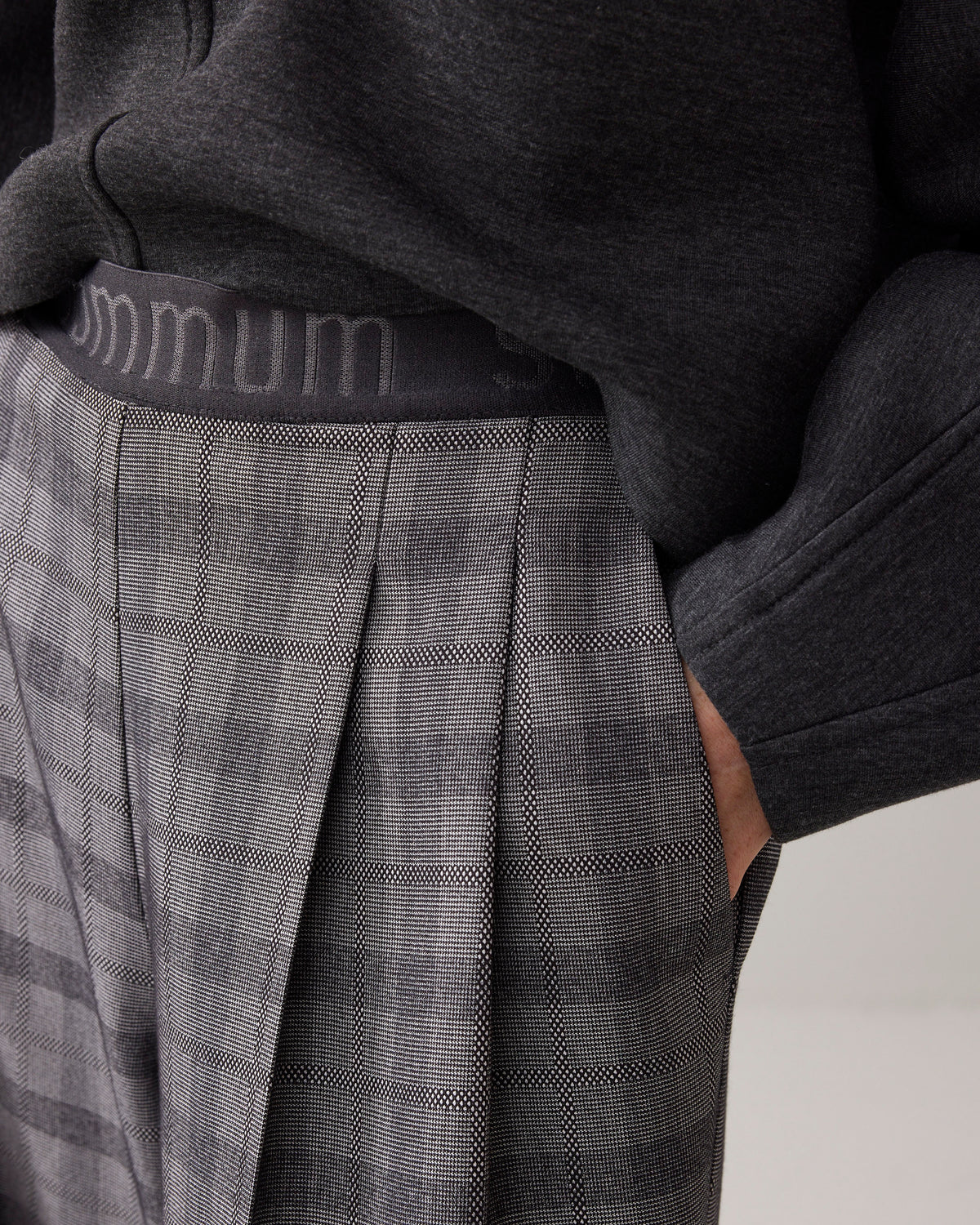 Summum Wide-leg plaid trousers