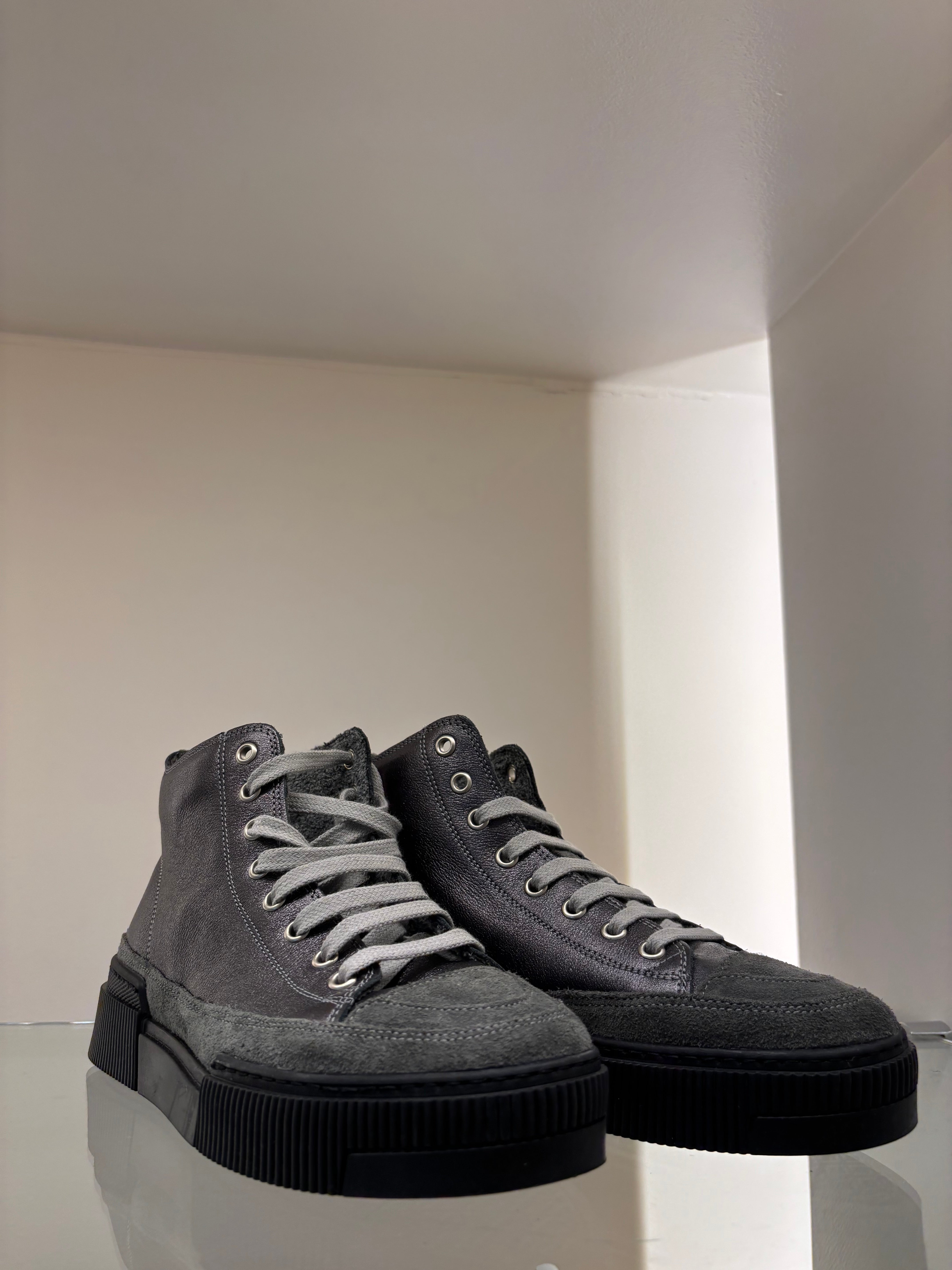 Andia Fora Horo Suede Grey