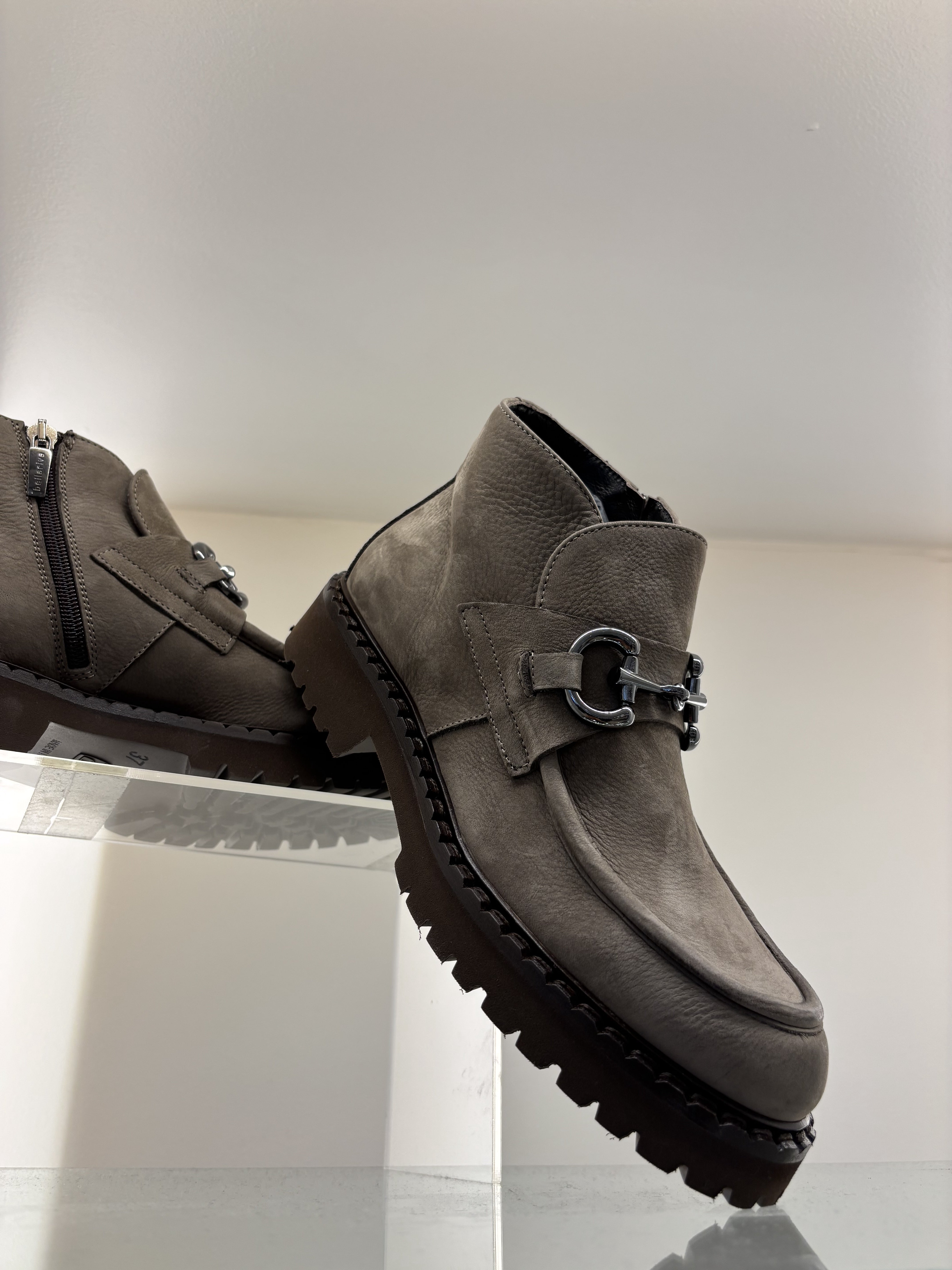 Laura Bellariva Nabuk Soft Fango