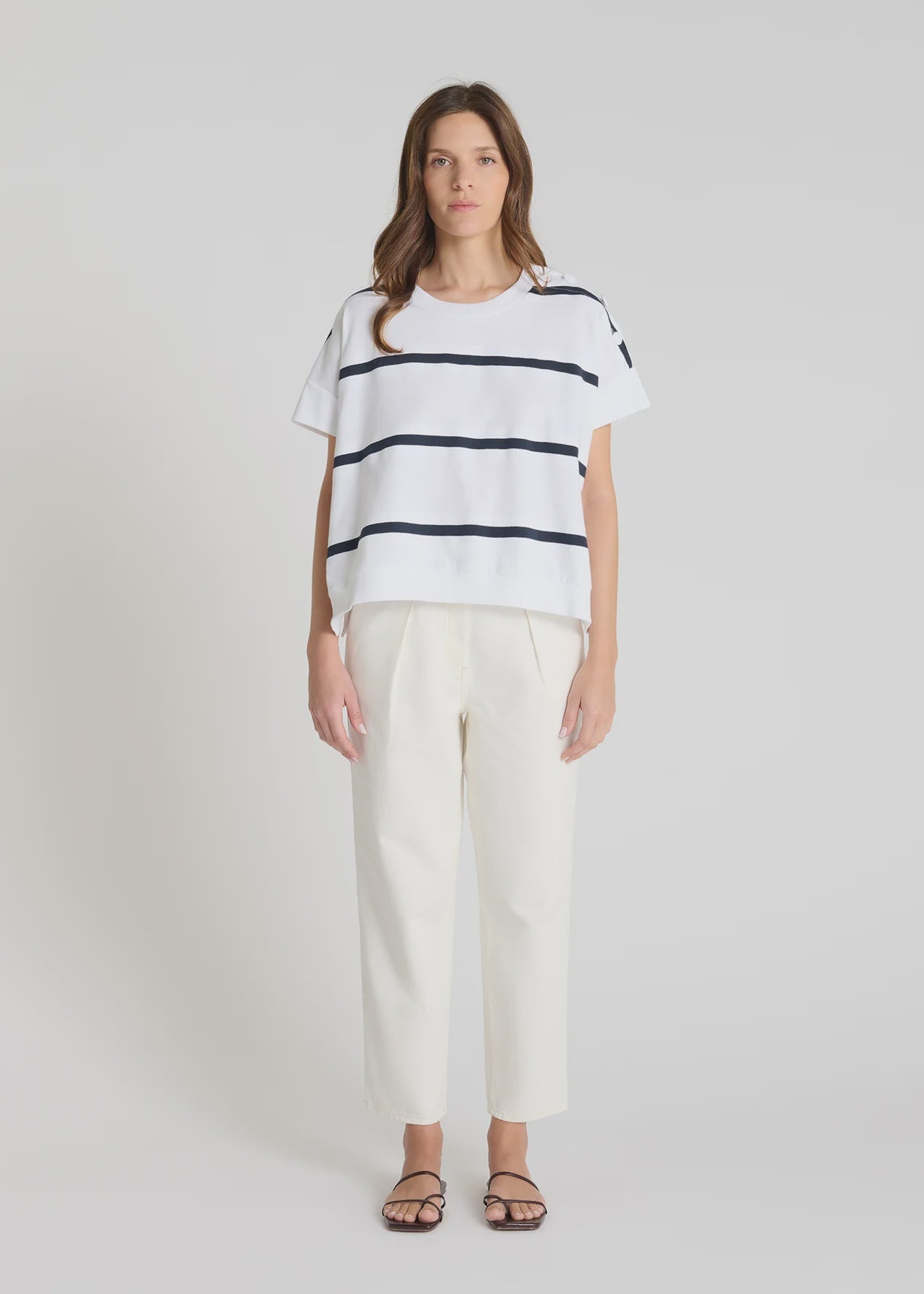 hana san Jadishr Striped Sweatshirt