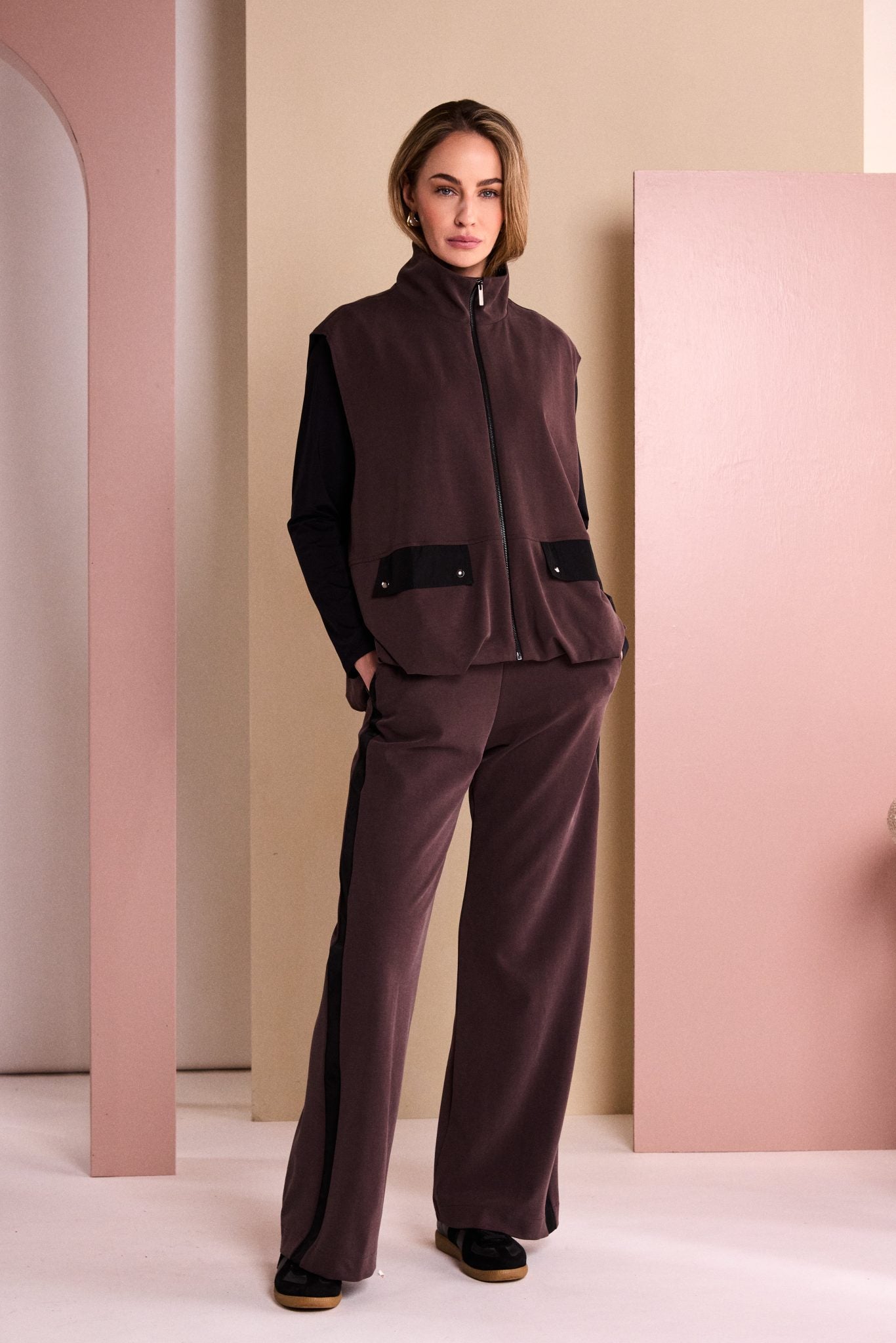NAYA Wide Leg Pull Up Trouser With Contrast Panel