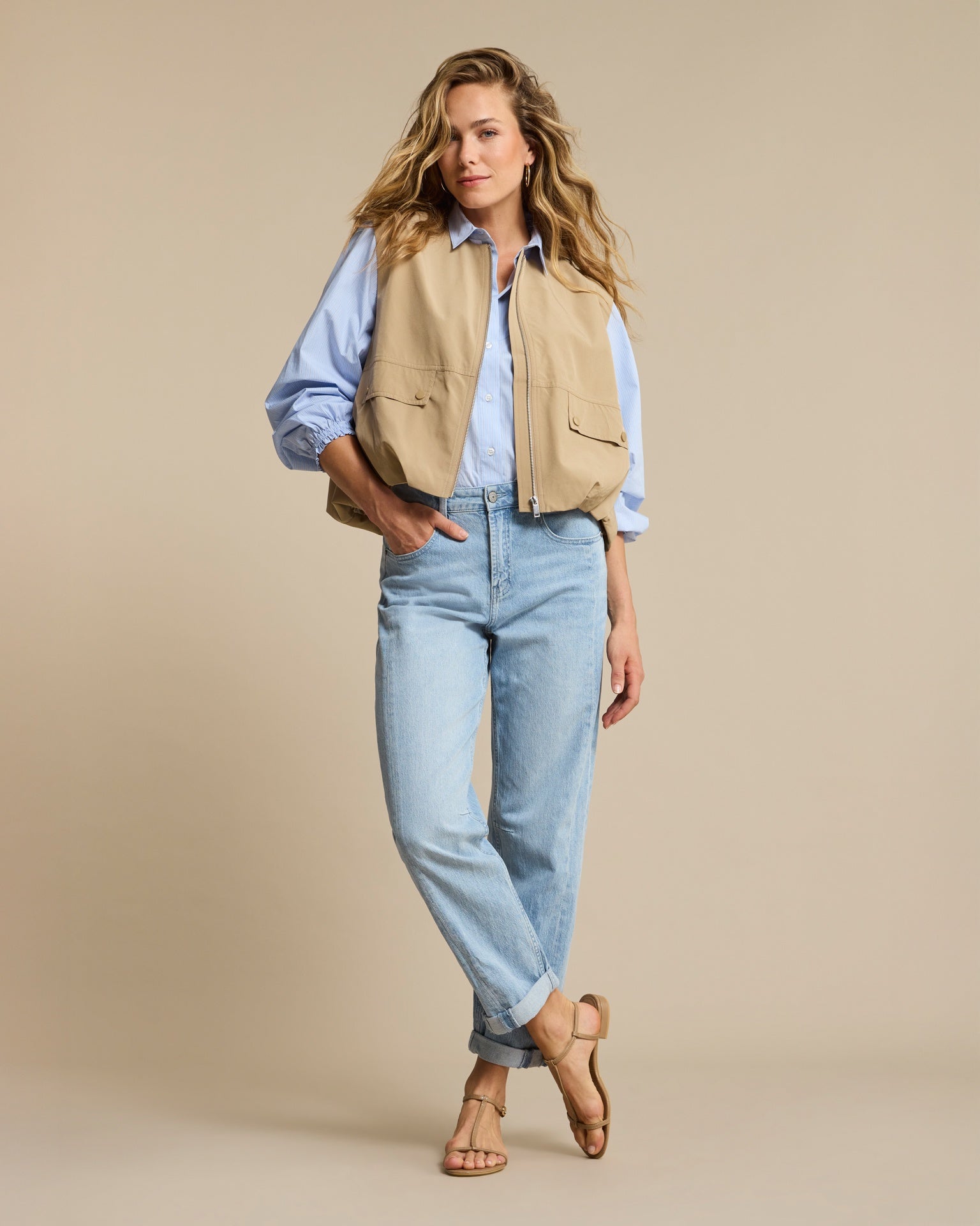 Red Button Ivy Sleeveless Gathering