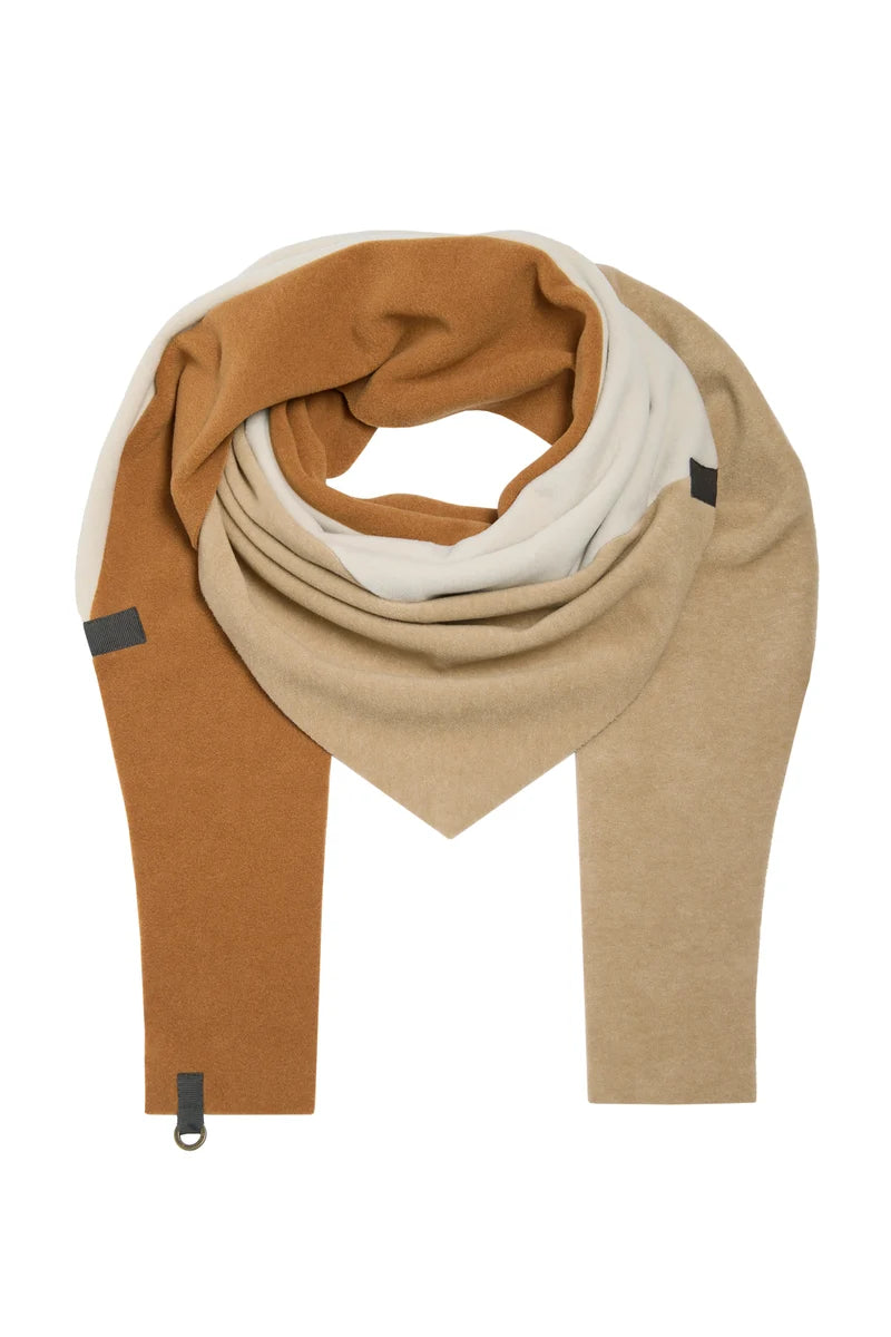HENRIETTE STEFFENSEN TRIANGLE SCARF NO WASTE