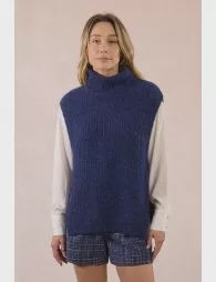 Molly Bracken Knitted turtleneck sweater, sleeveless