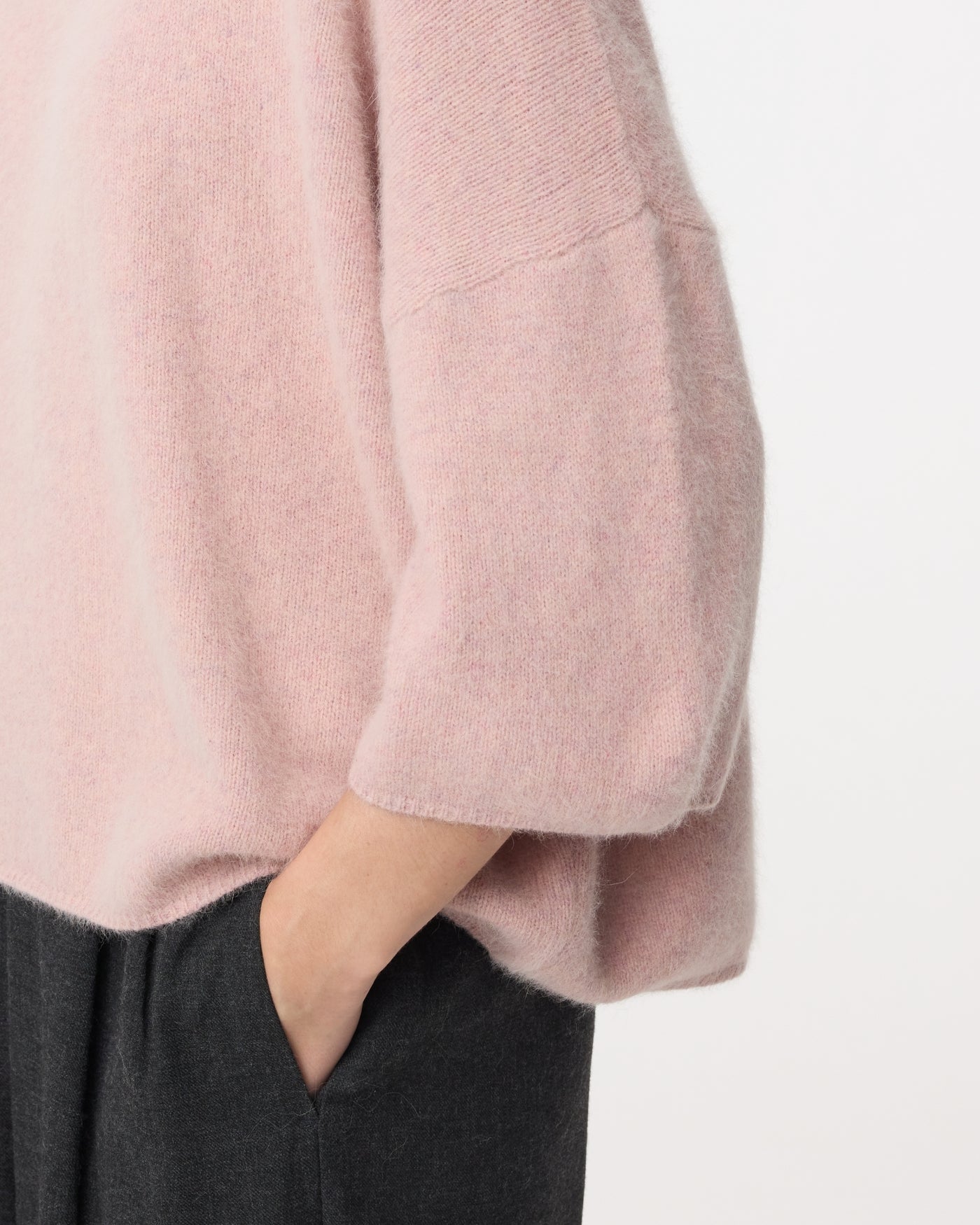 KNIT-TED HANS TOP