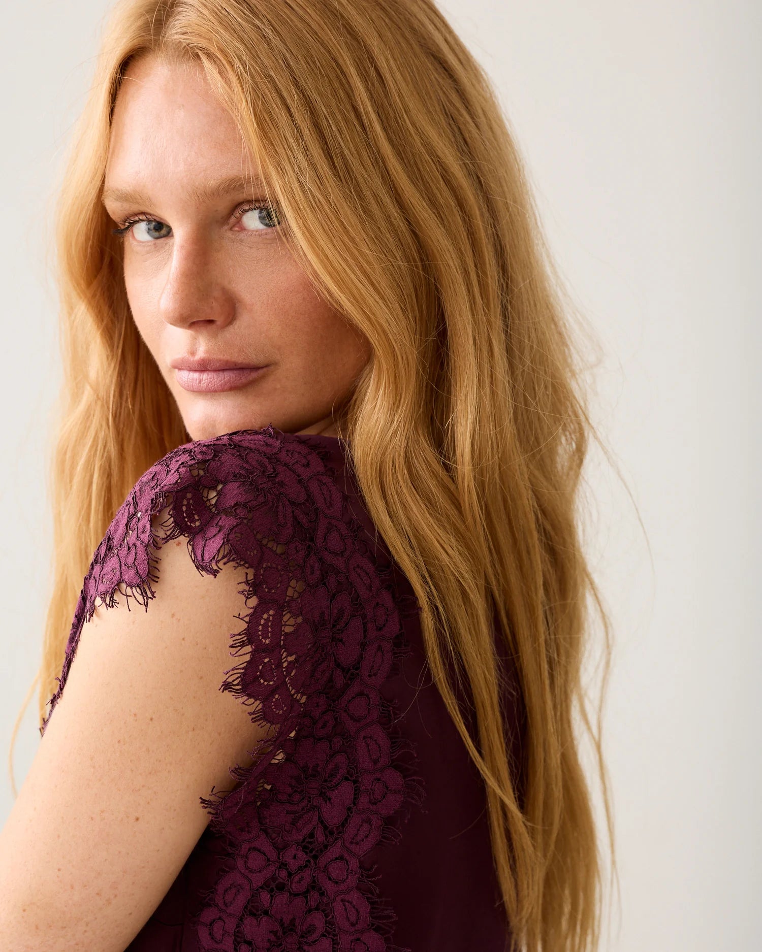 Summmum Sleeveless top with lace