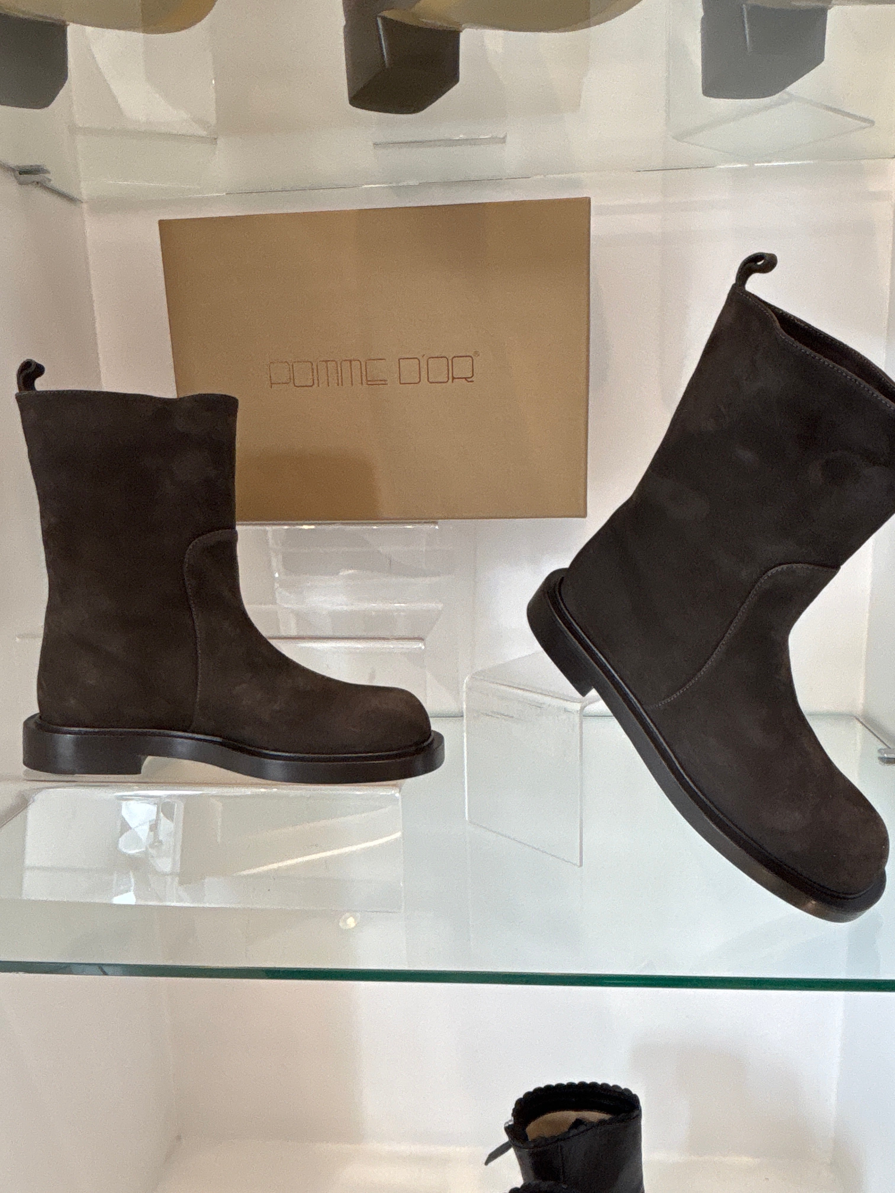 POMME D'OR suede dusty brown boot