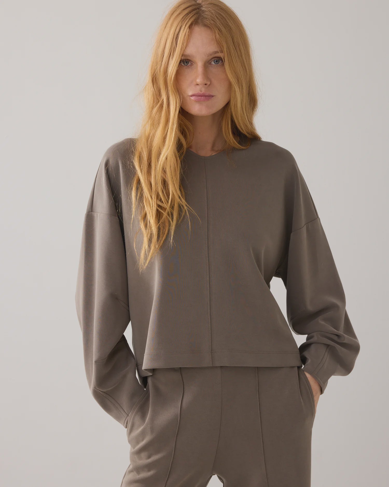 Summum V-neck top in washed modal