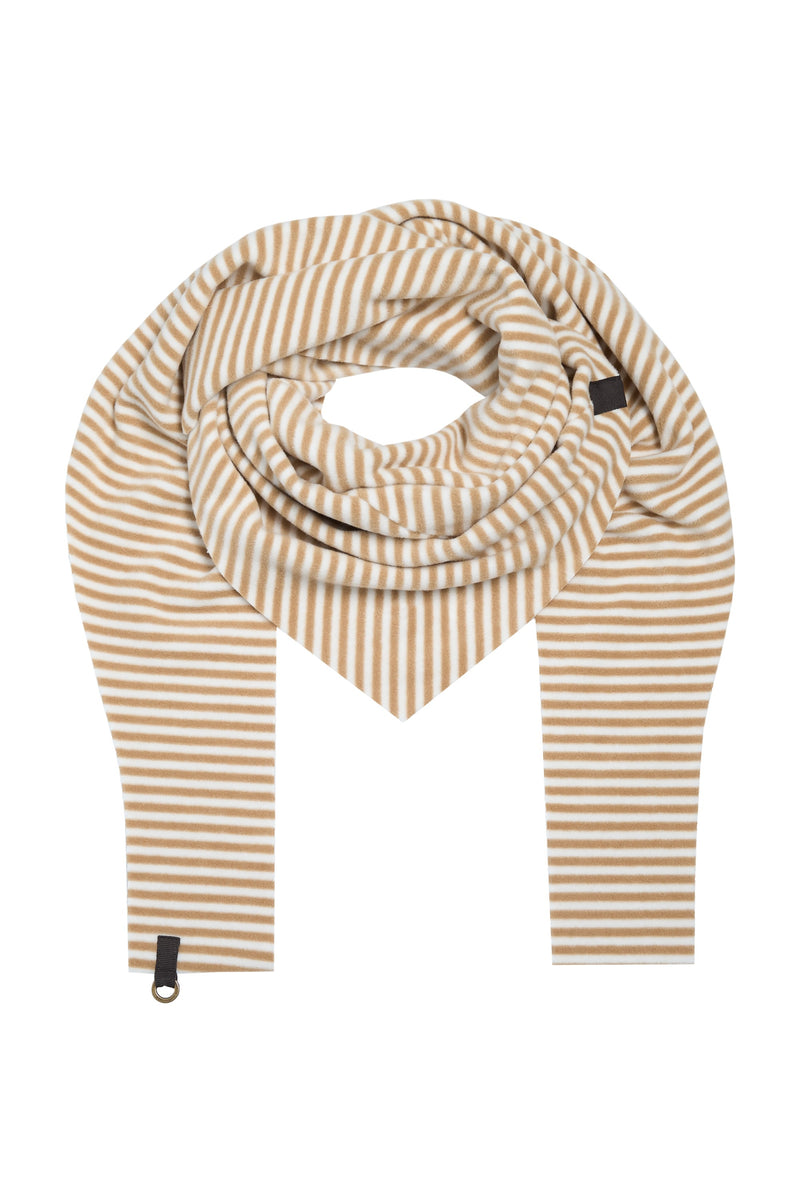 Henriette Steffensen Triangle scarf