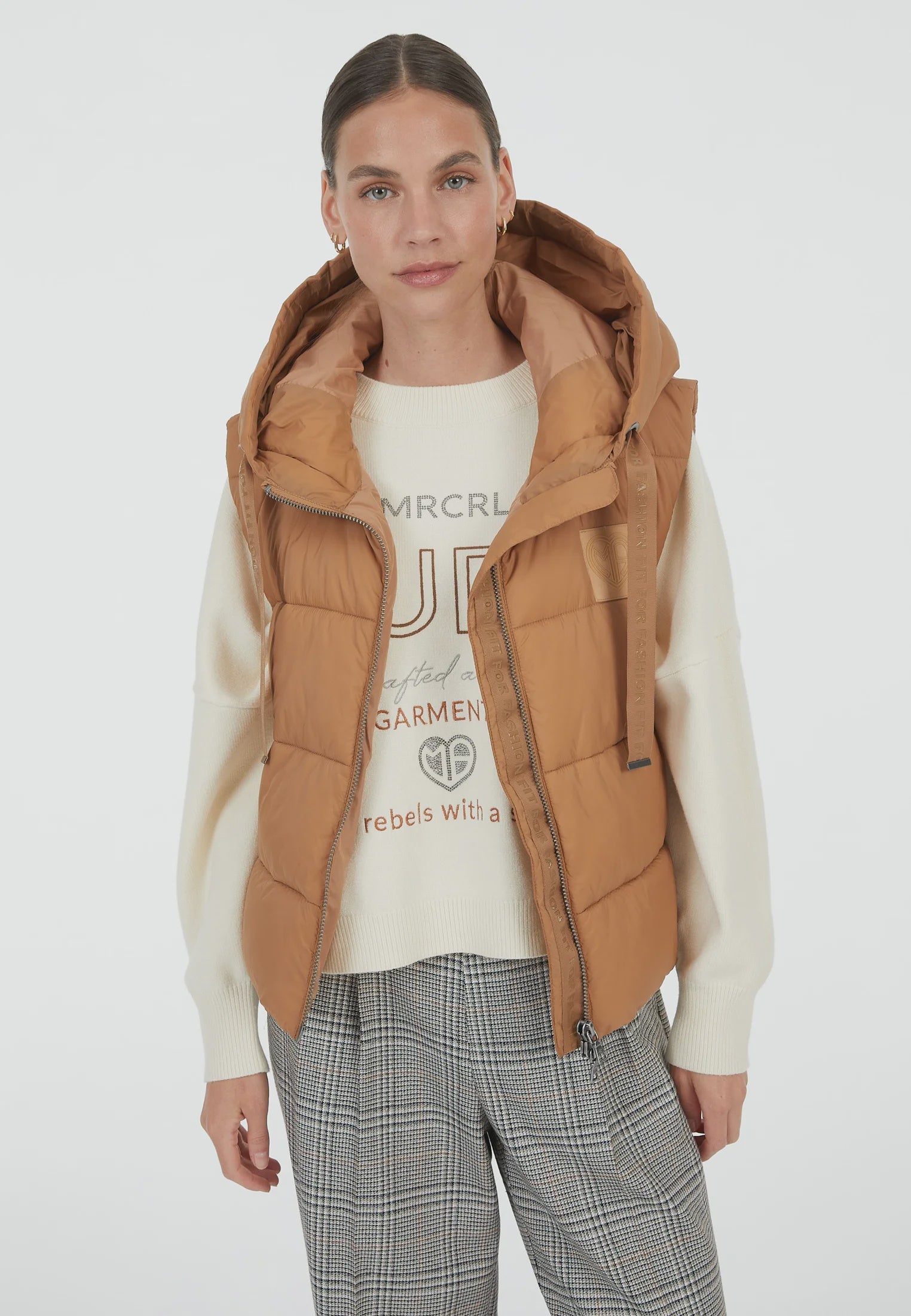 Marc Aurel Puffer vest with hood
