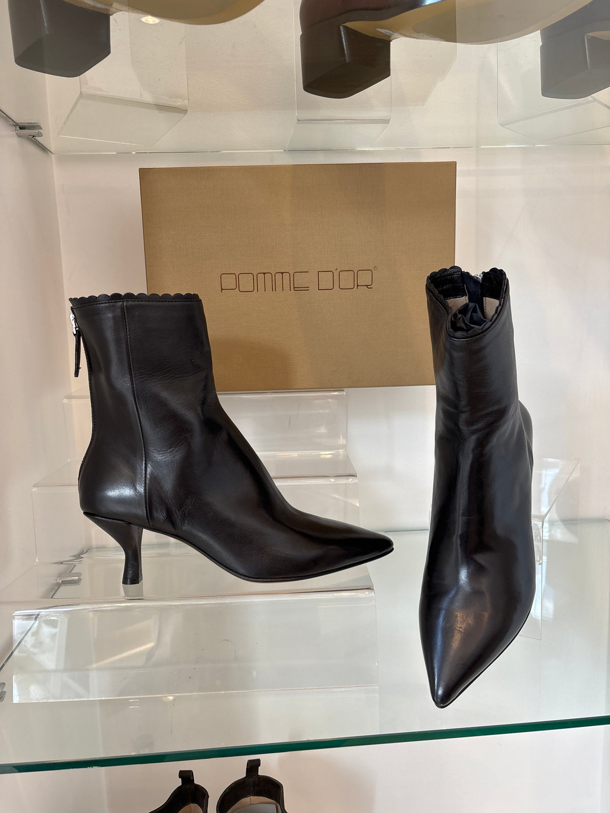 POMME D'OR ankle leather boot