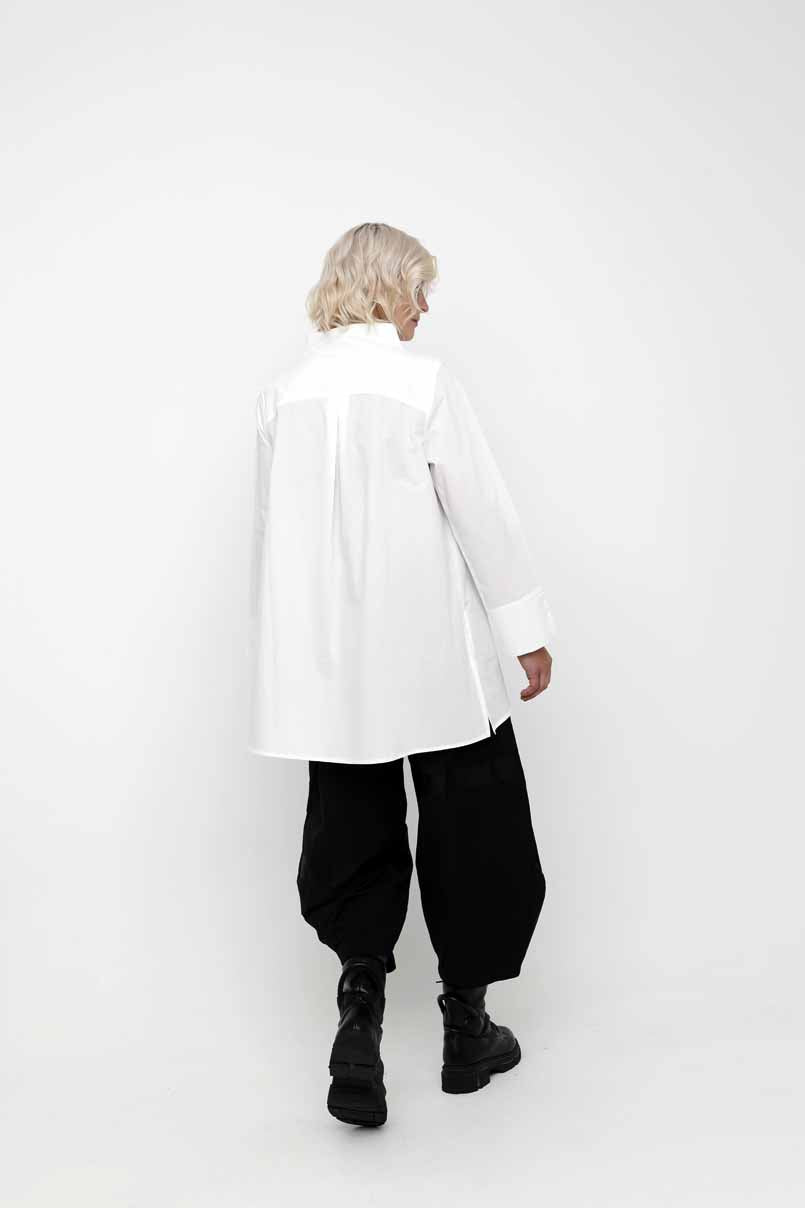 OZAI N KU All cotton asymmetrical shirt