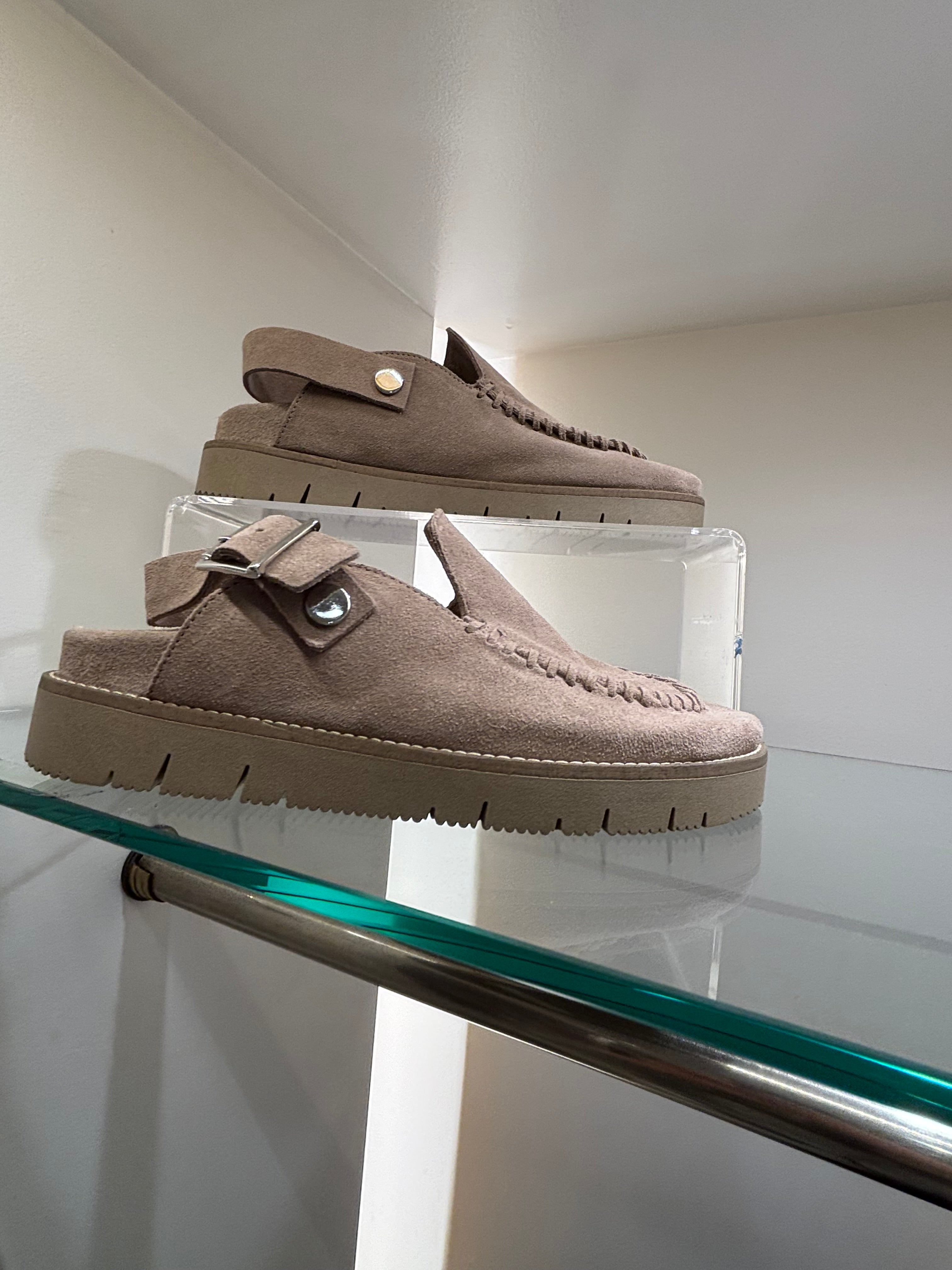 Patrizia Bonfanti Cassie Suede Tortora