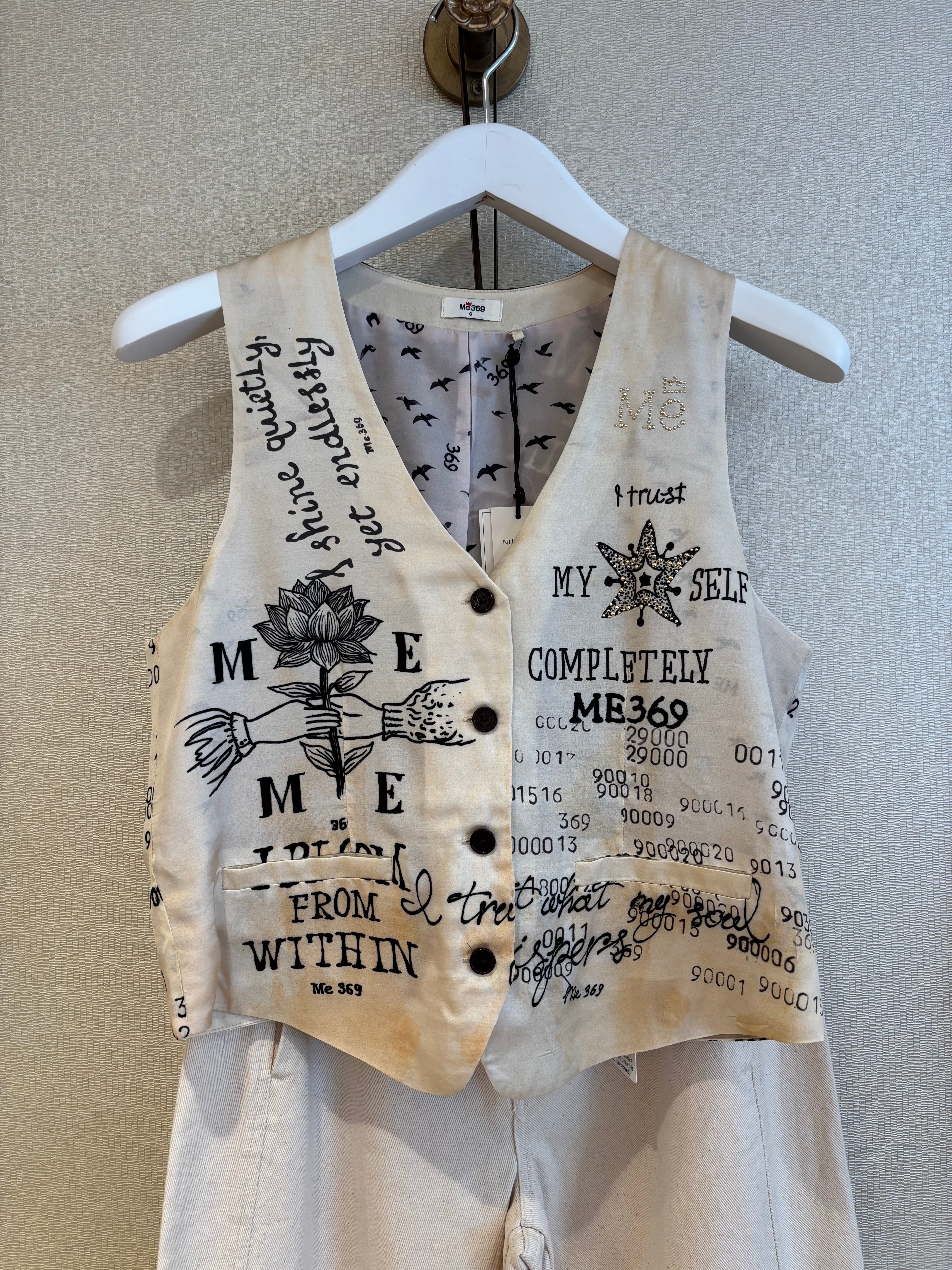 ME369 Cameron vest 318