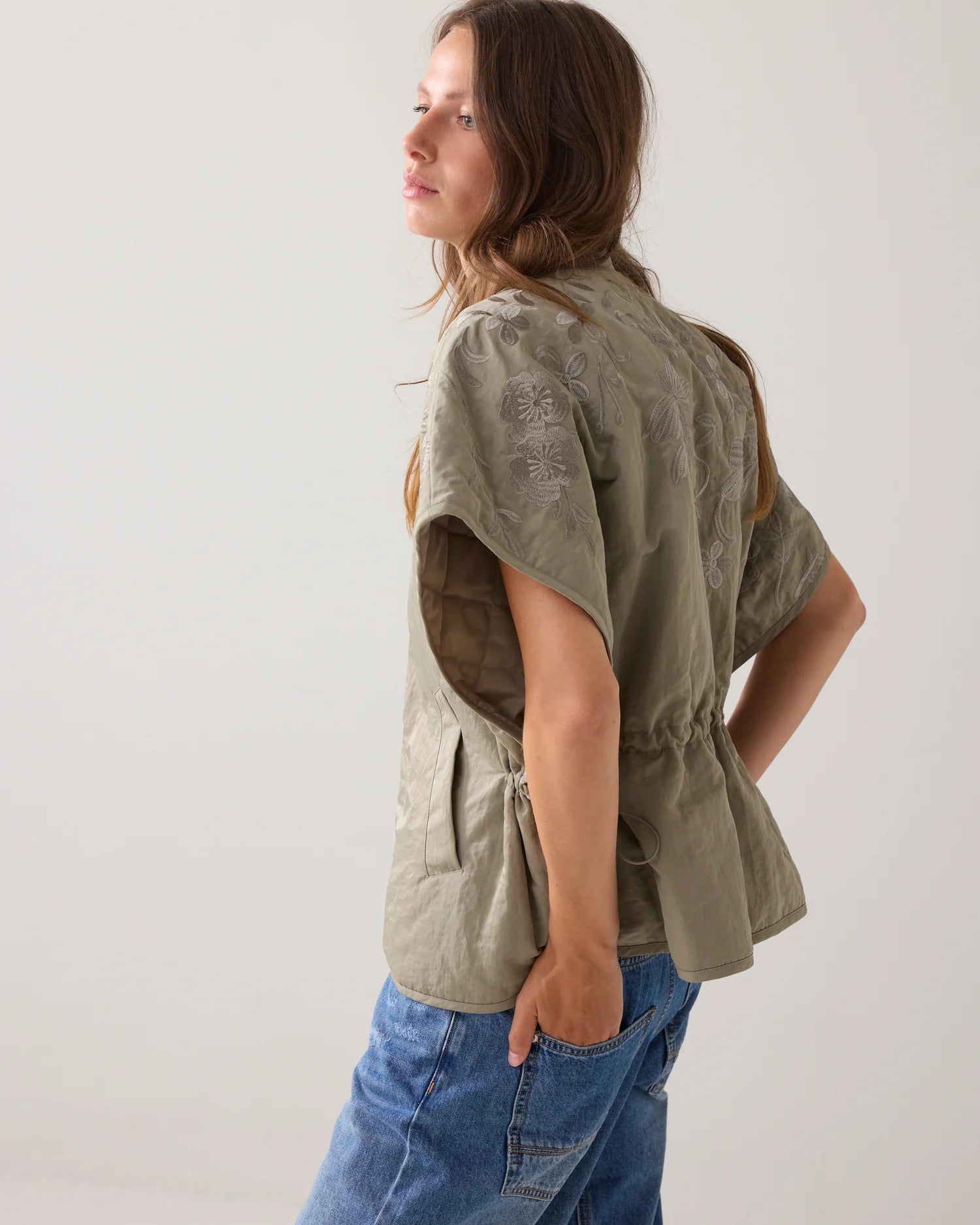 Summum Embroidered gilet with embroidery