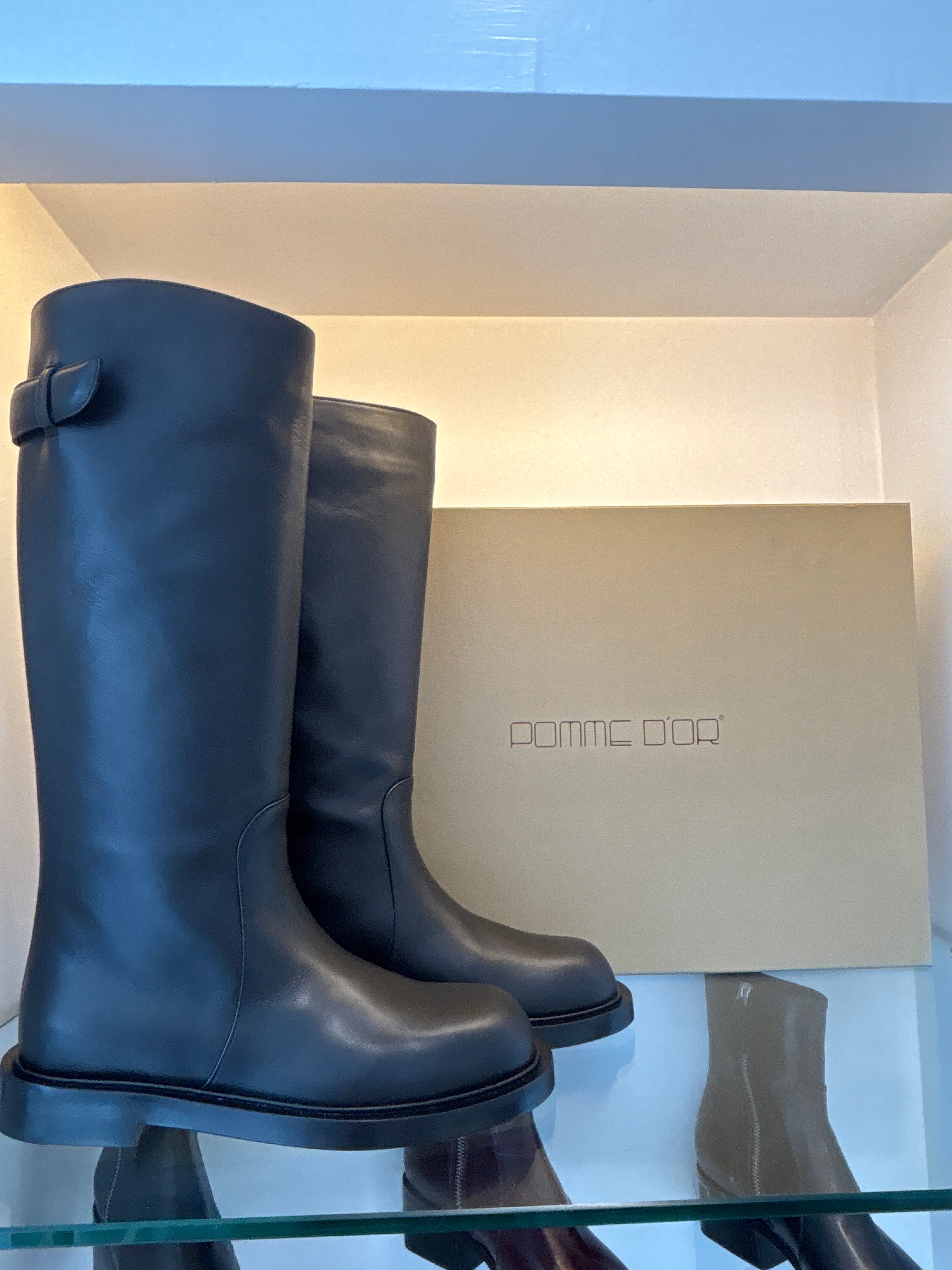 POMME D'OR long leather boot