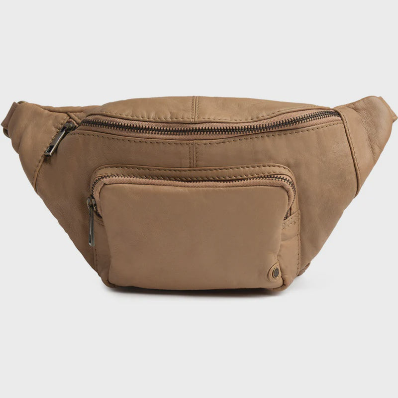 Depeche Classic must-have leather bumbag