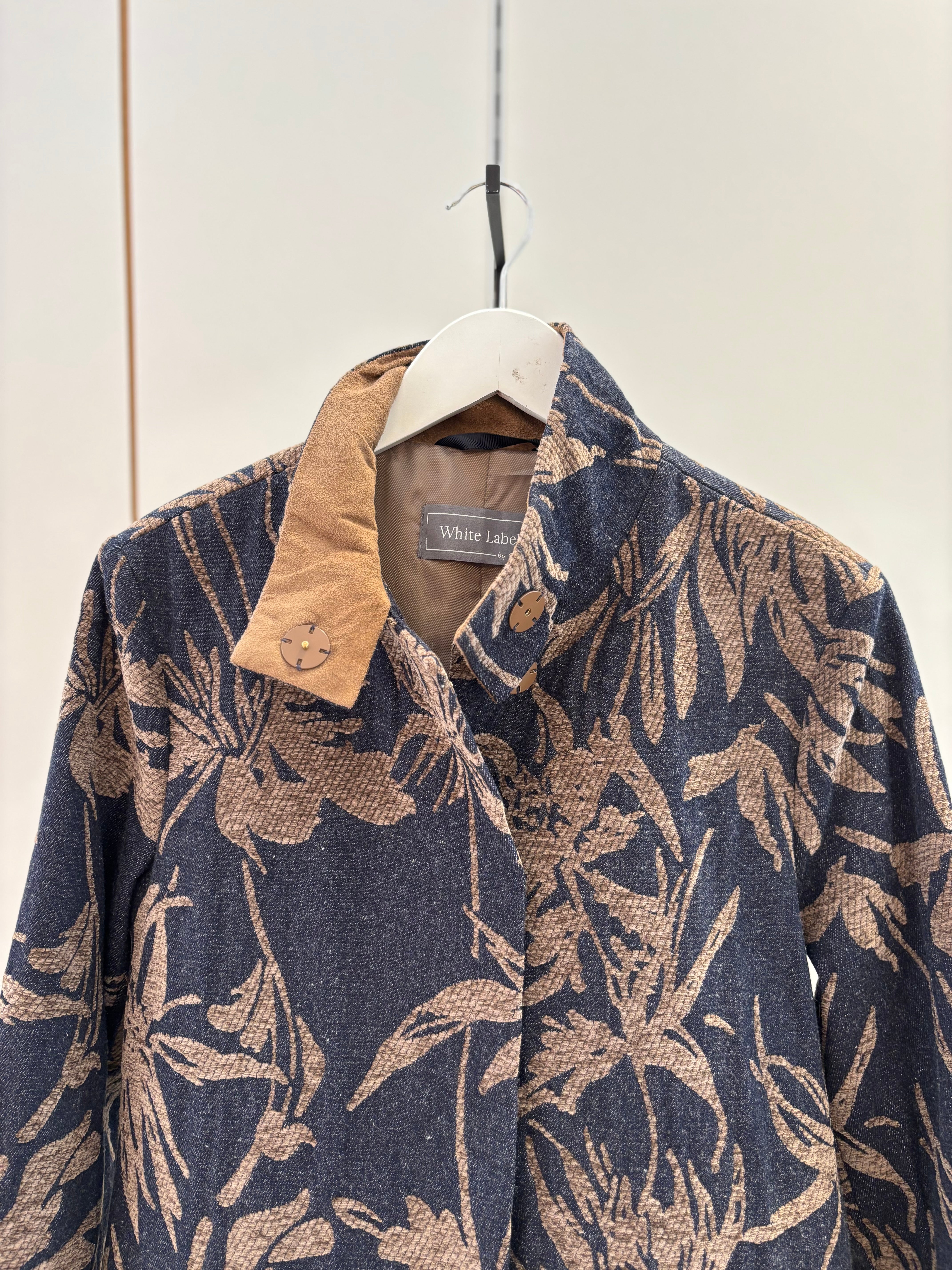 White Label Jacket 323113
