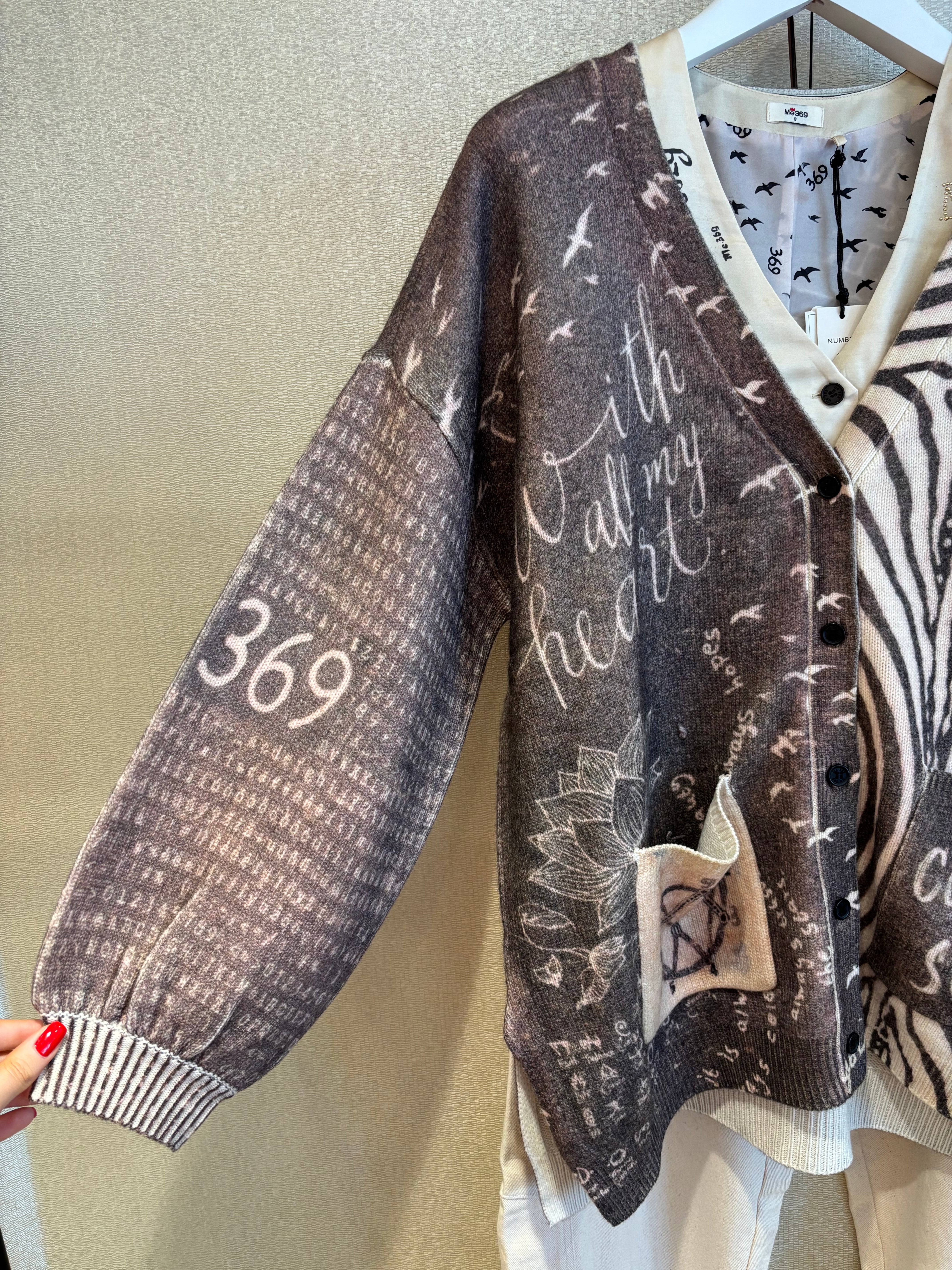 Me369 LIV PRINT LONG CARDI
