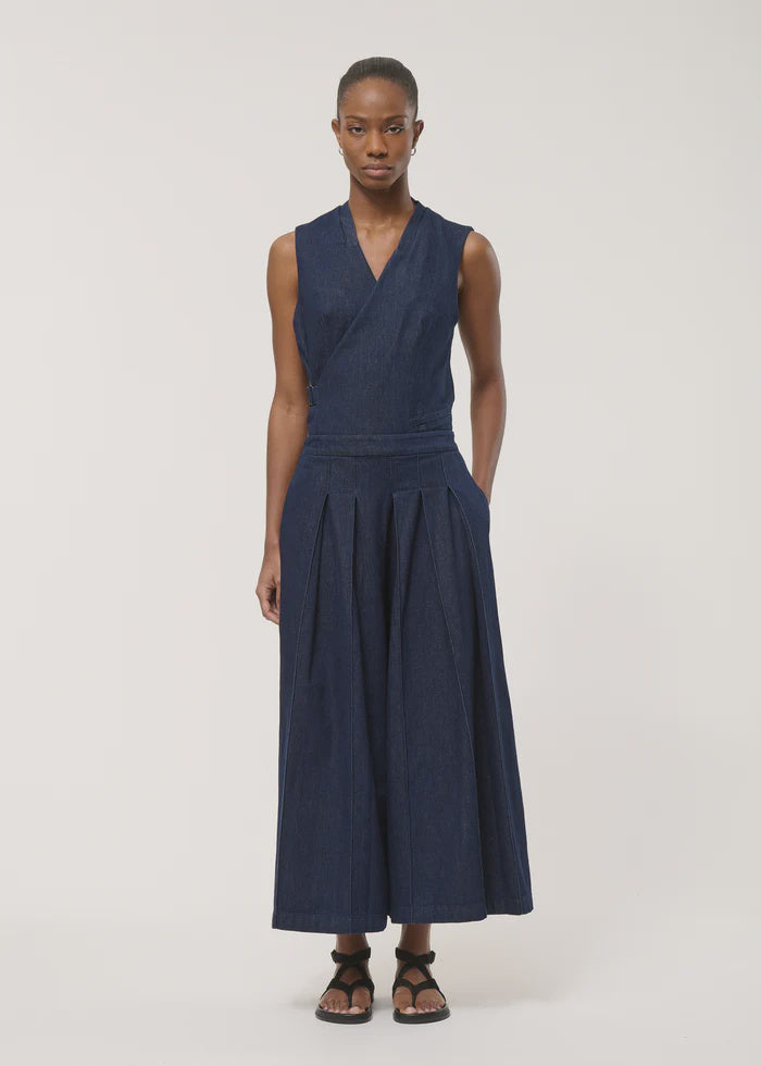 humility Pleated denim trousers