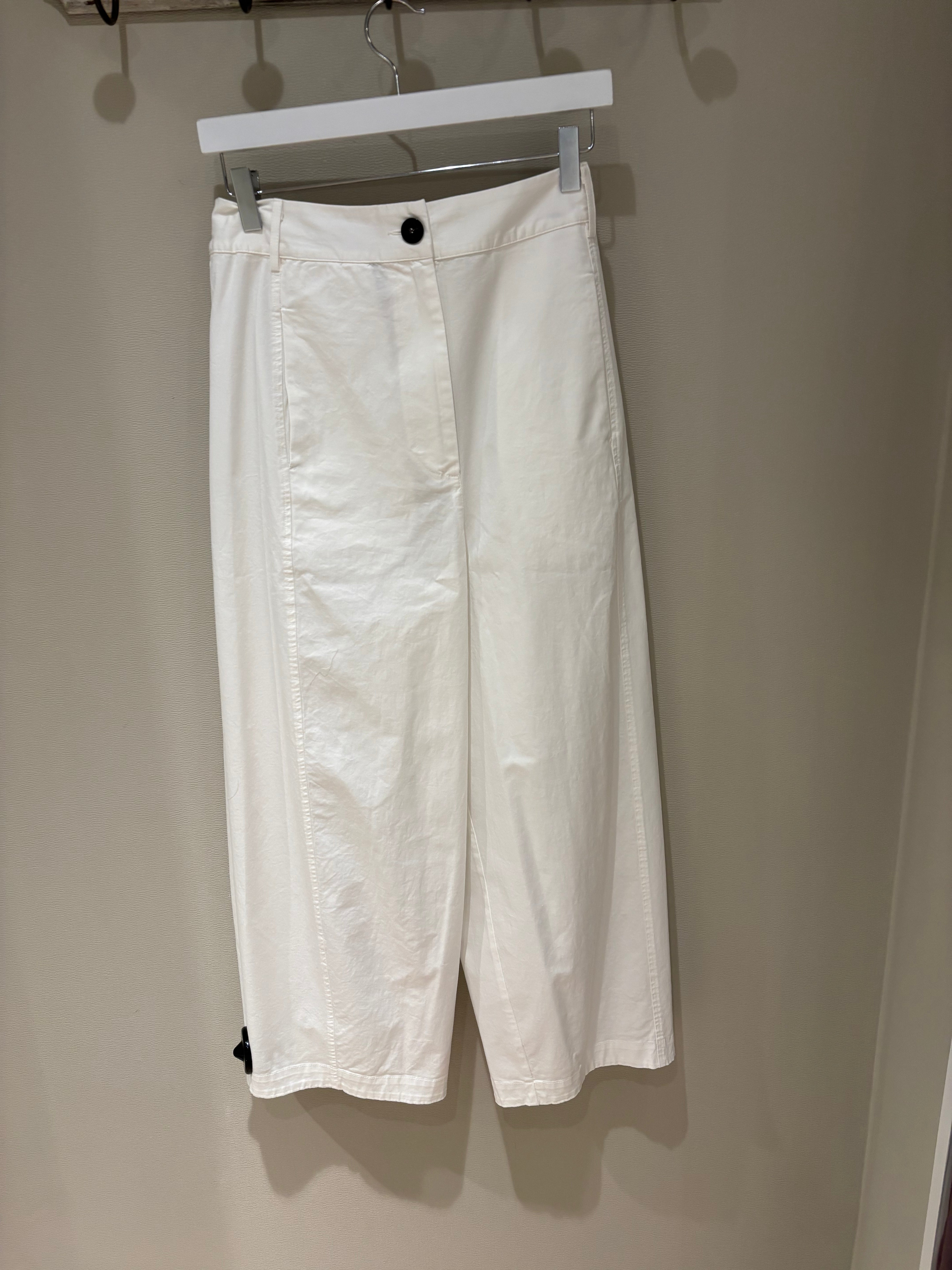Neirami Stitched Trousers P750