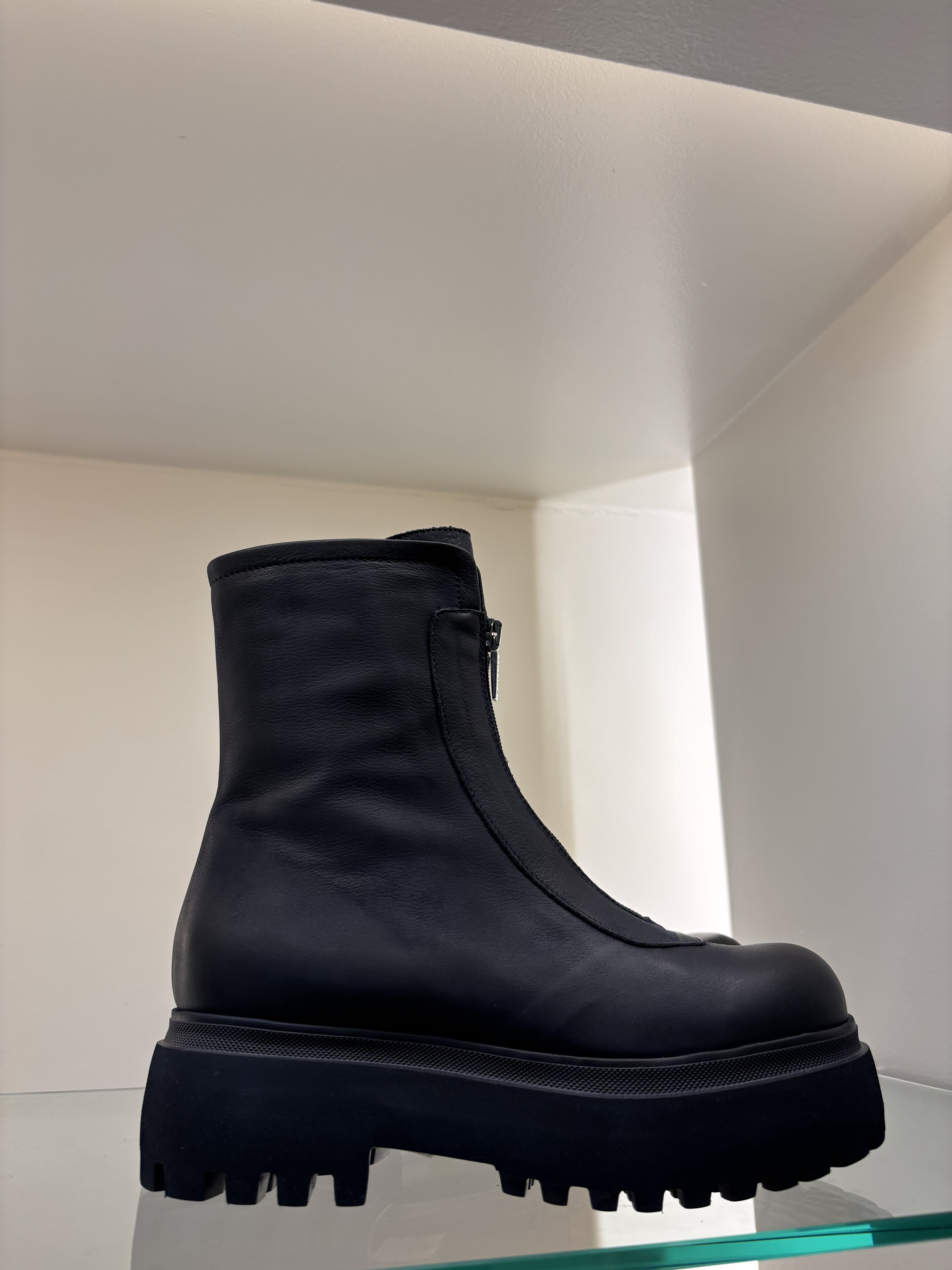 Lofina Gasoline Navy
