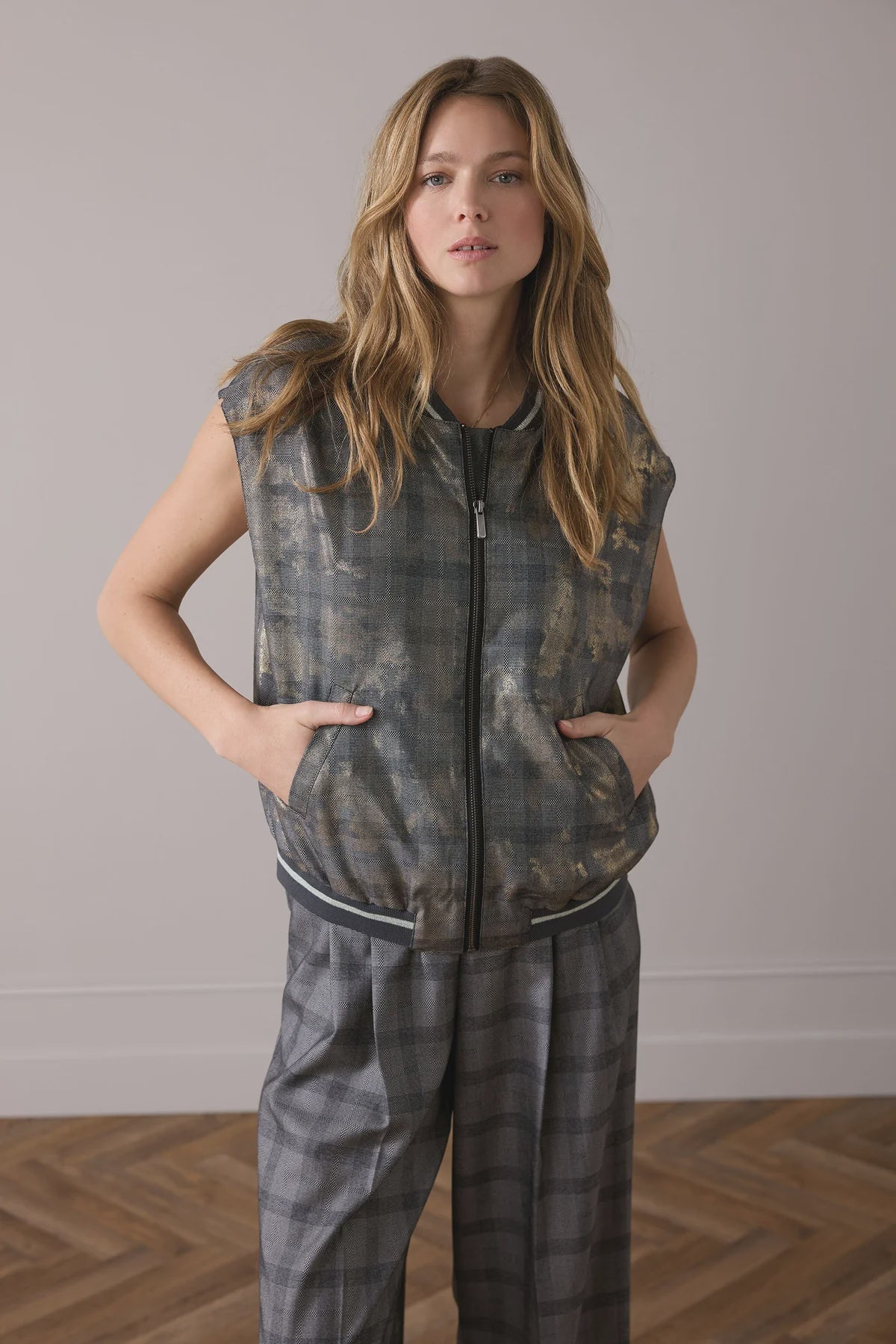 Summum Bomber gilet with plaid and foil print