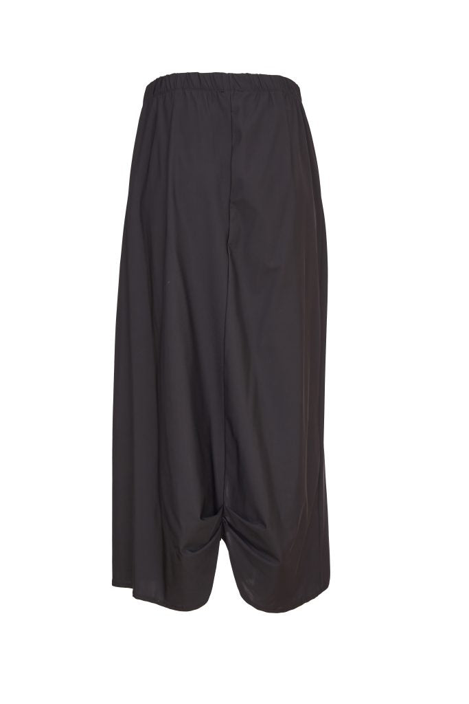 NAYA Skirt with inverted pleat front