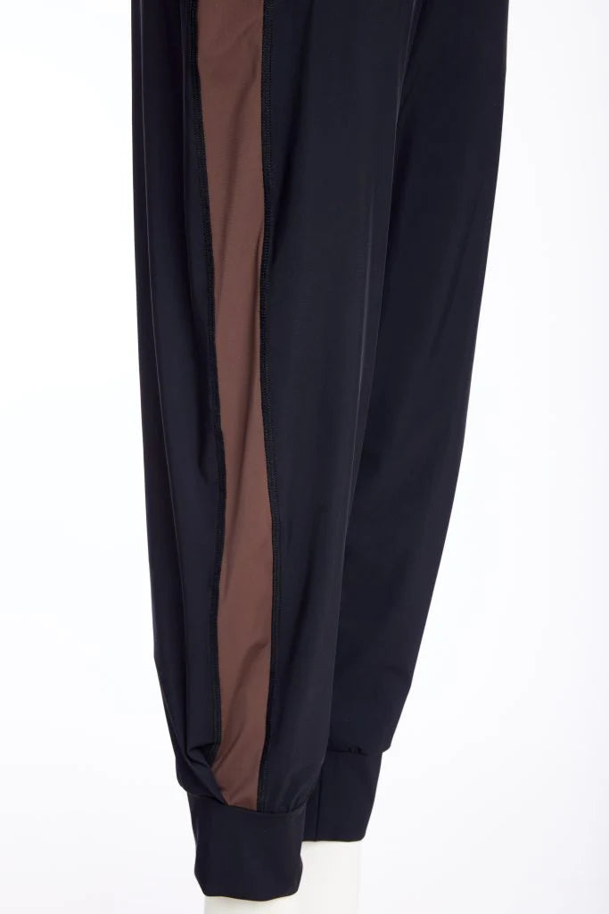 NAYA Slim leg trouser with cuff detail and contrast panel at side seams