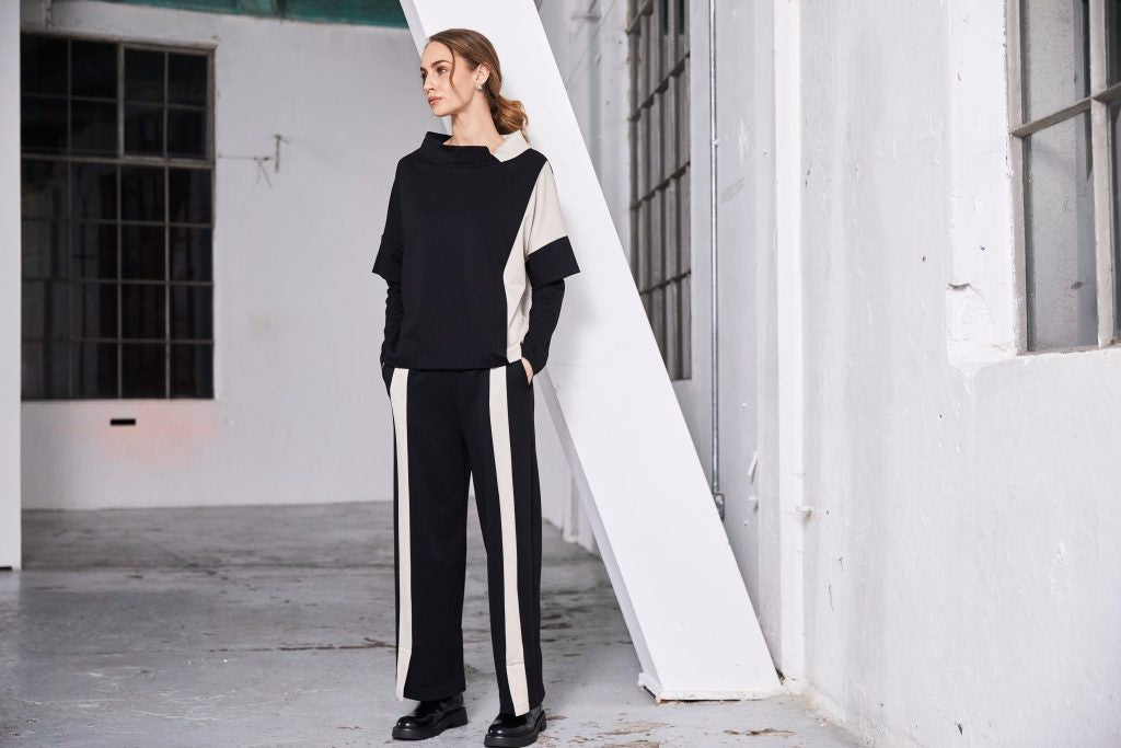 NAYA Wide leg trouser with contrast panel at front