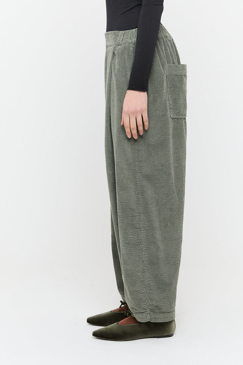NEIRAMI Trousers 321