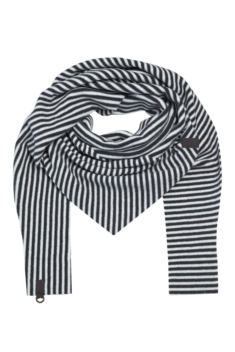 Henriette Steffensen Triangle scarf – PAULA'S BOUTIQUE