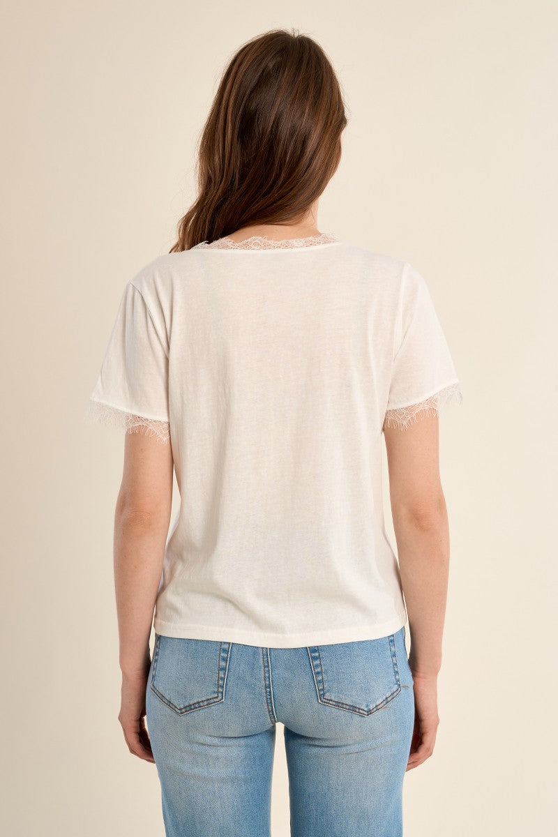 Molly Bracken Basic T-shirt, lace detail